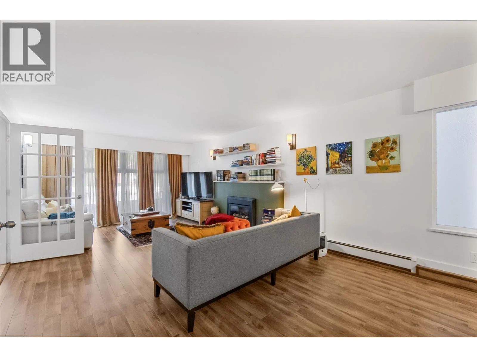 815 E 29TH STREET