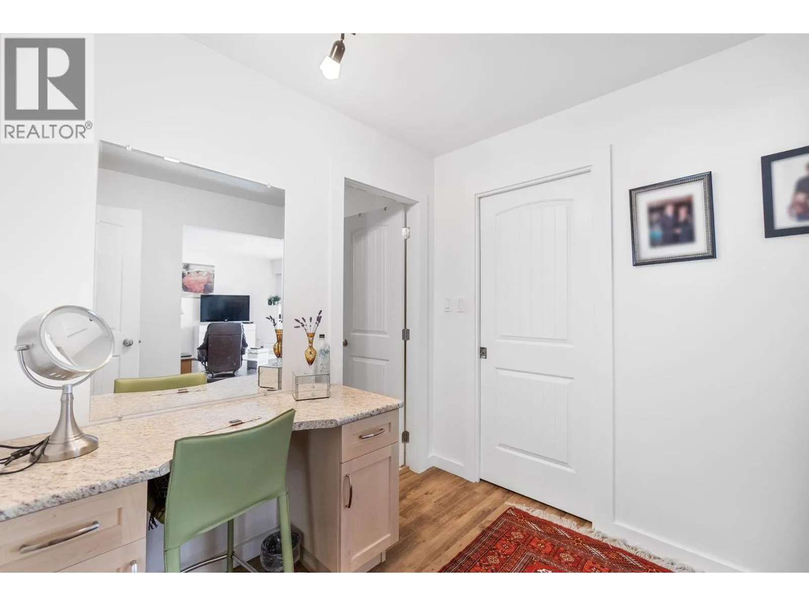815 E 29TH STREET