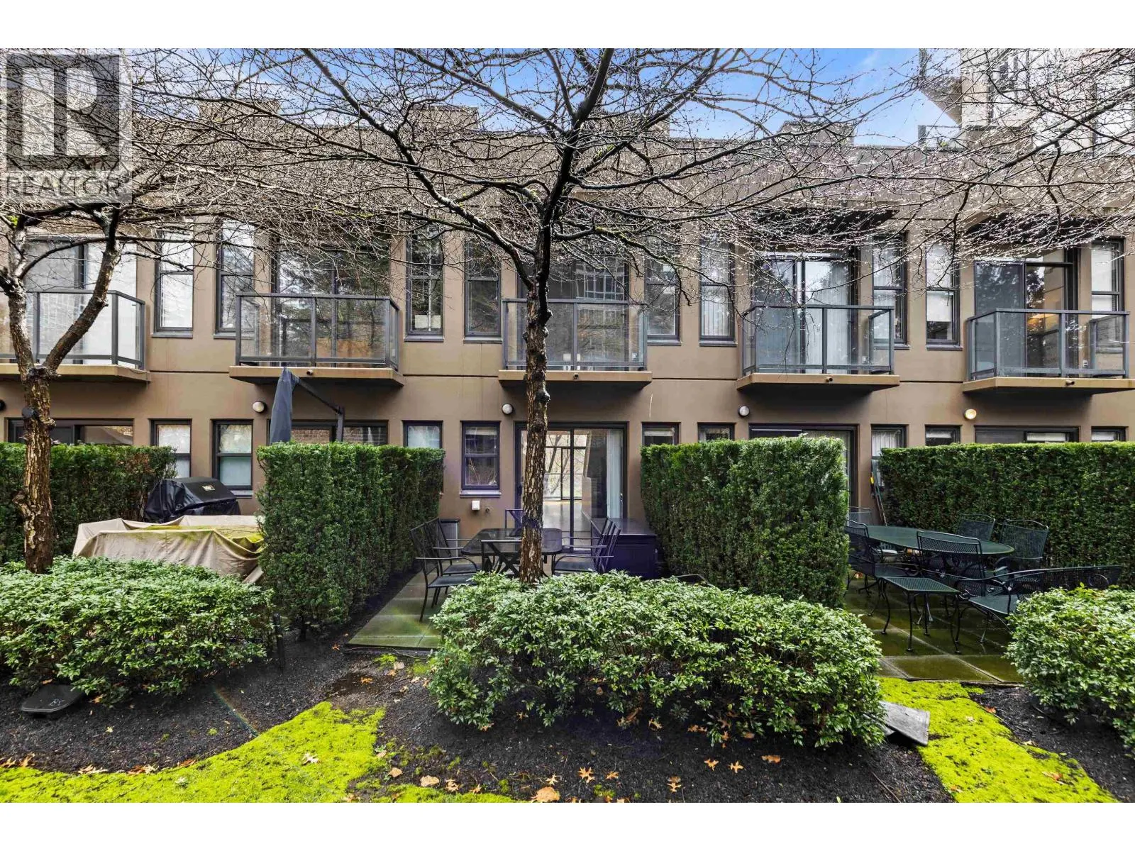 975 BEATTY STREET