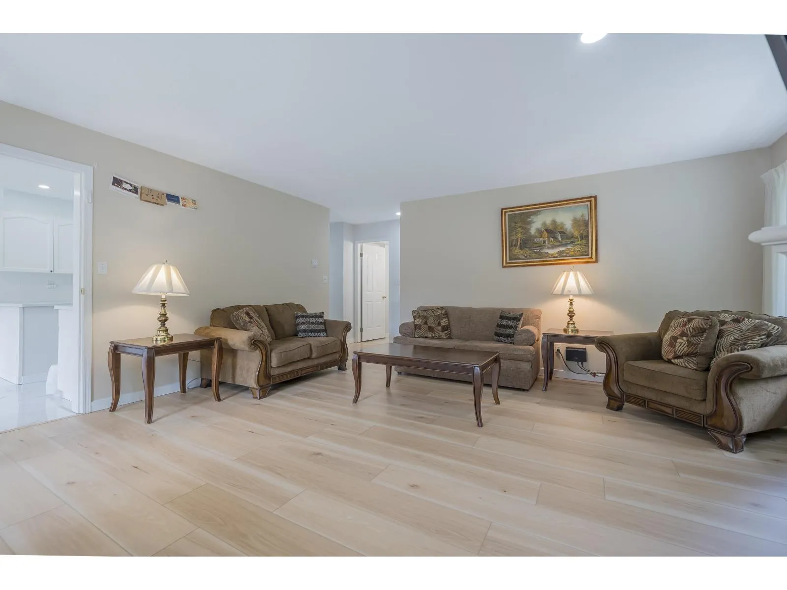106 2491 GLADWIN ROAD