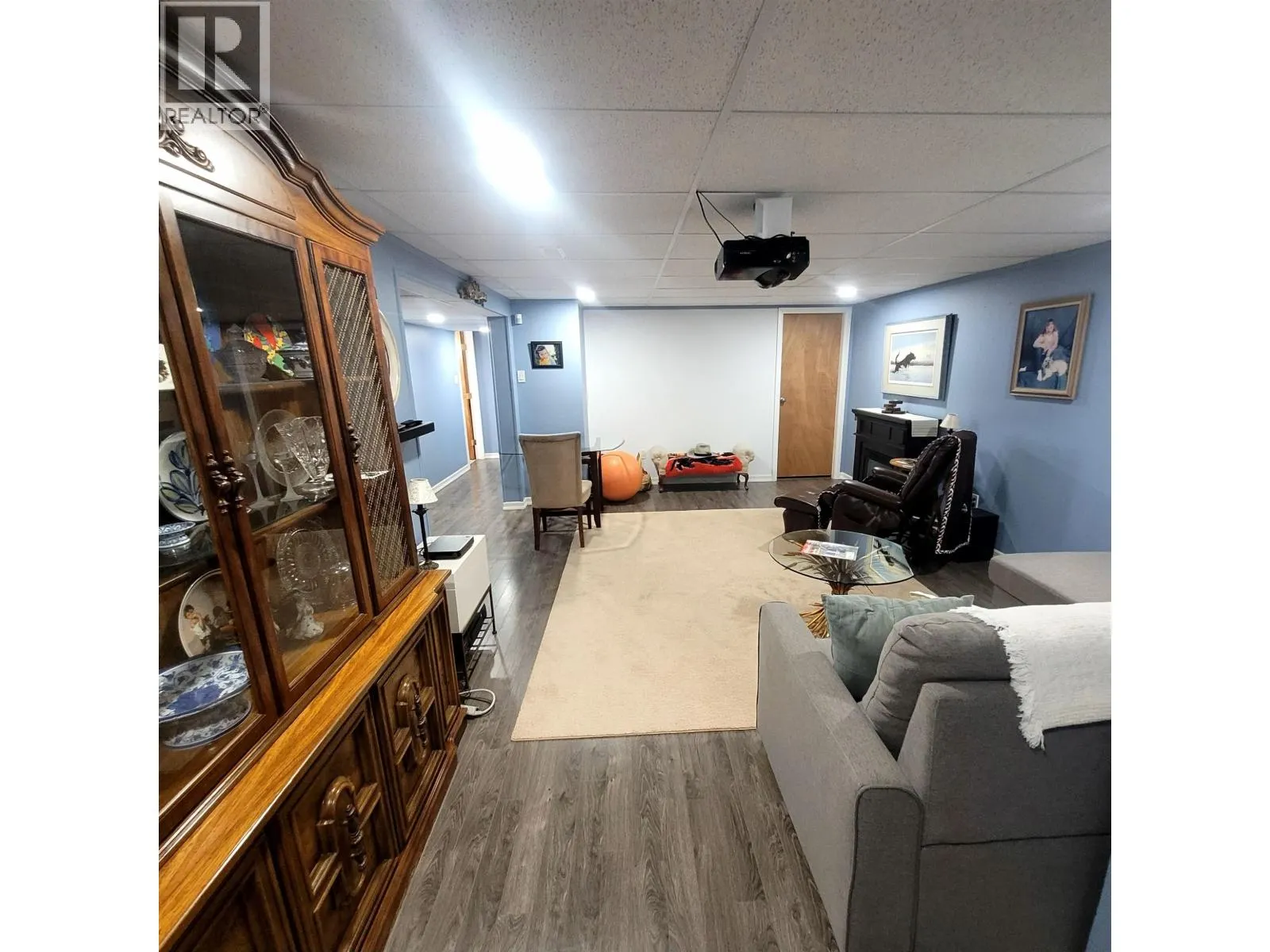 1651 SOUTH LAKESIDE DRIVE
