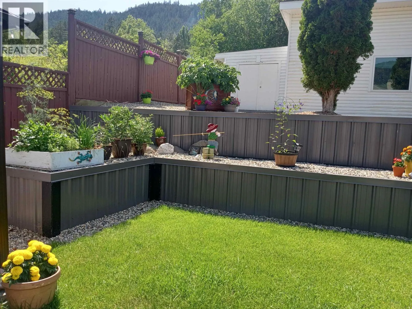 1651 SOUTH LAKESIDE DRIVE