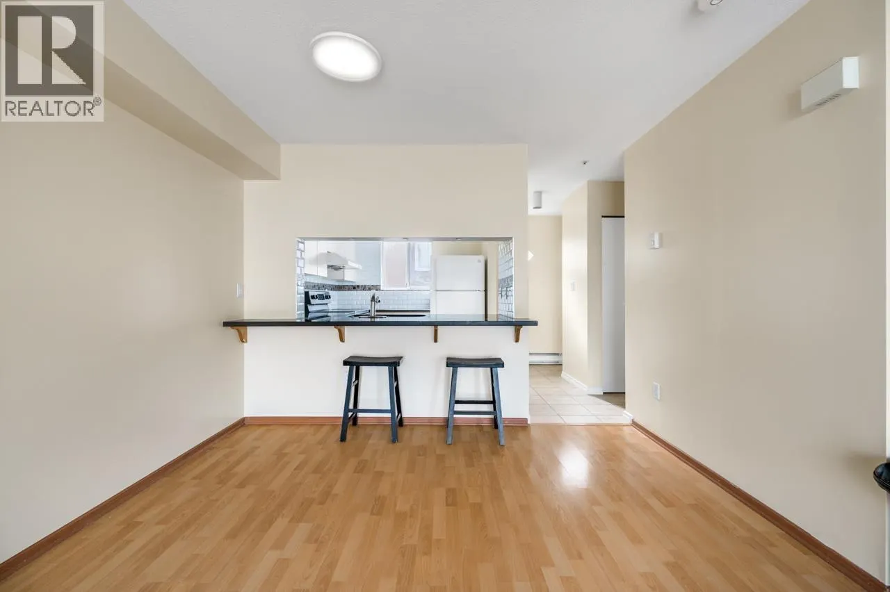 211 2211 NO. 4 ROAD