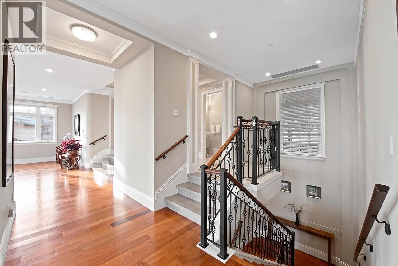 2420 HALSTON COURT