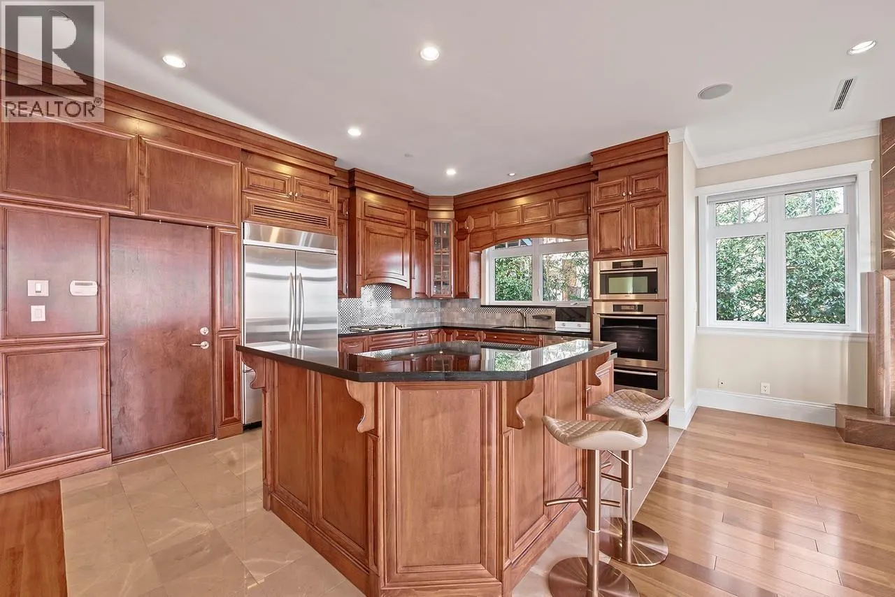 2420 HALSTON COURT