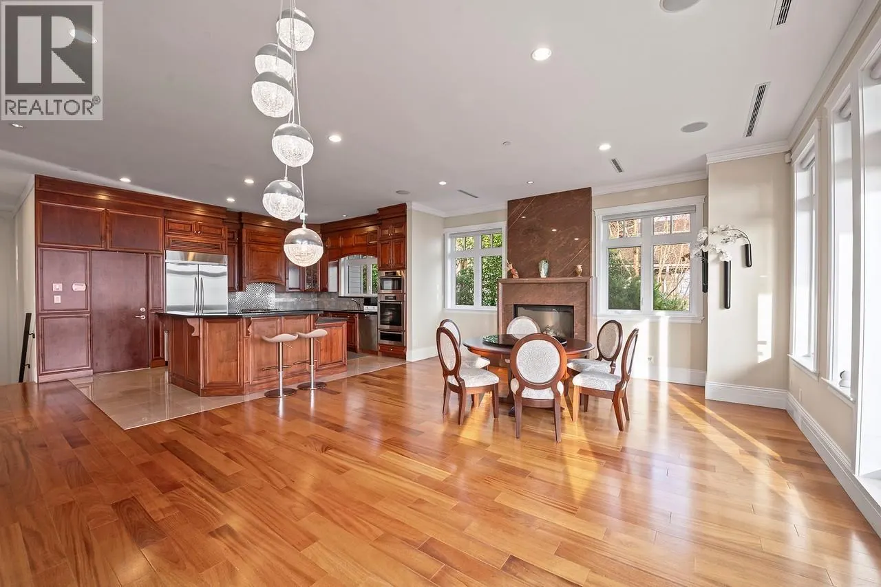 2420 HALSTON COURT