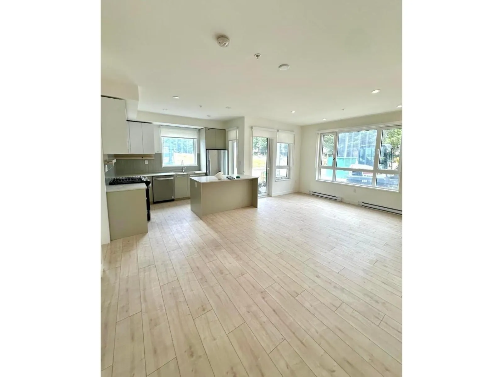 105 13788 76 AVENUE