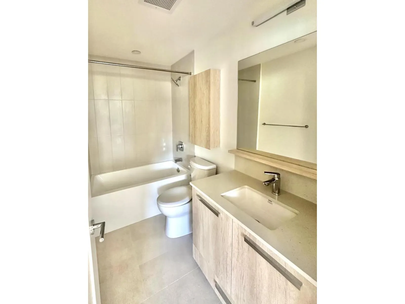 105 13788 76 AVENUE