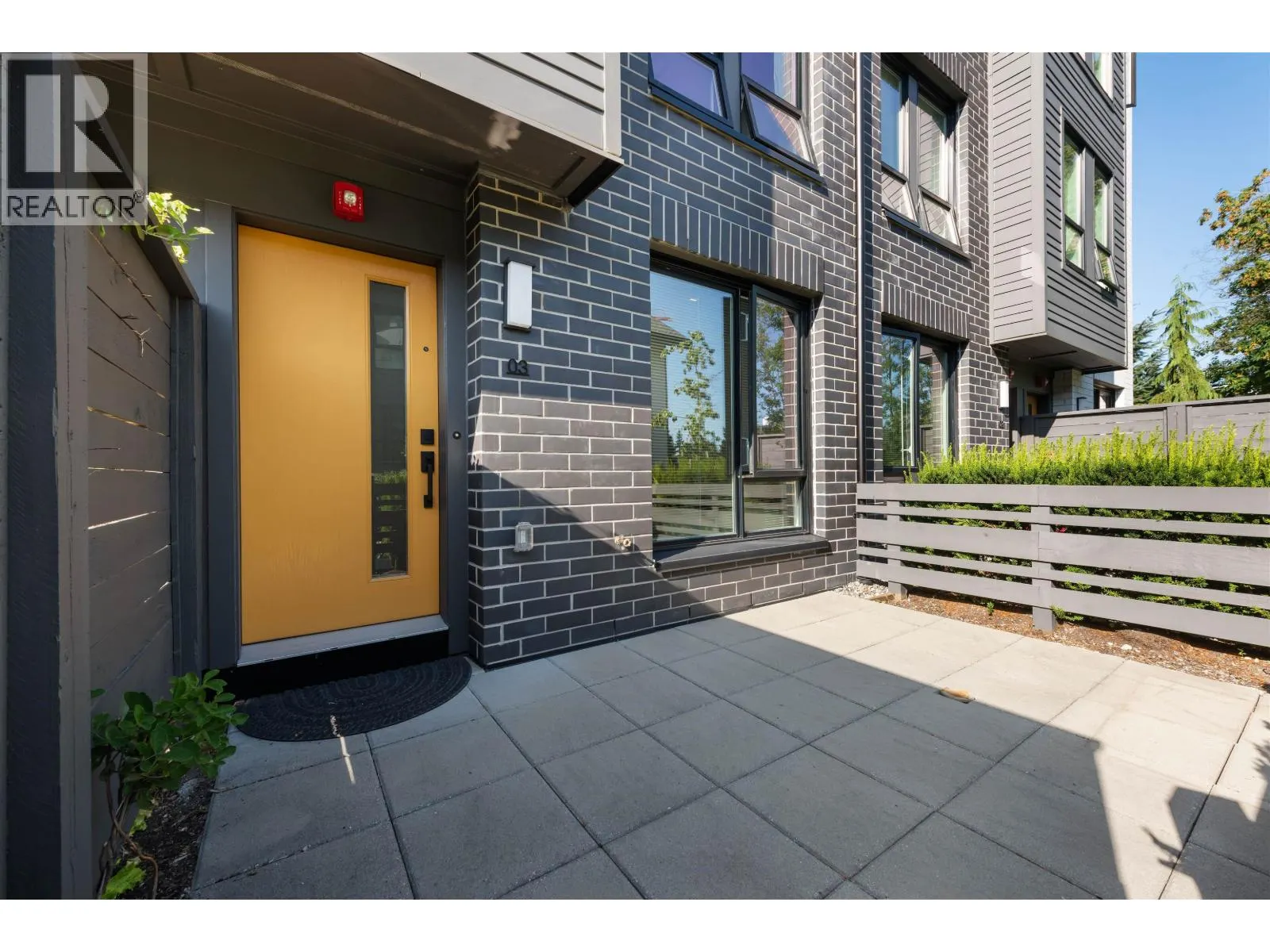 3 9278 SLOPES MEWS