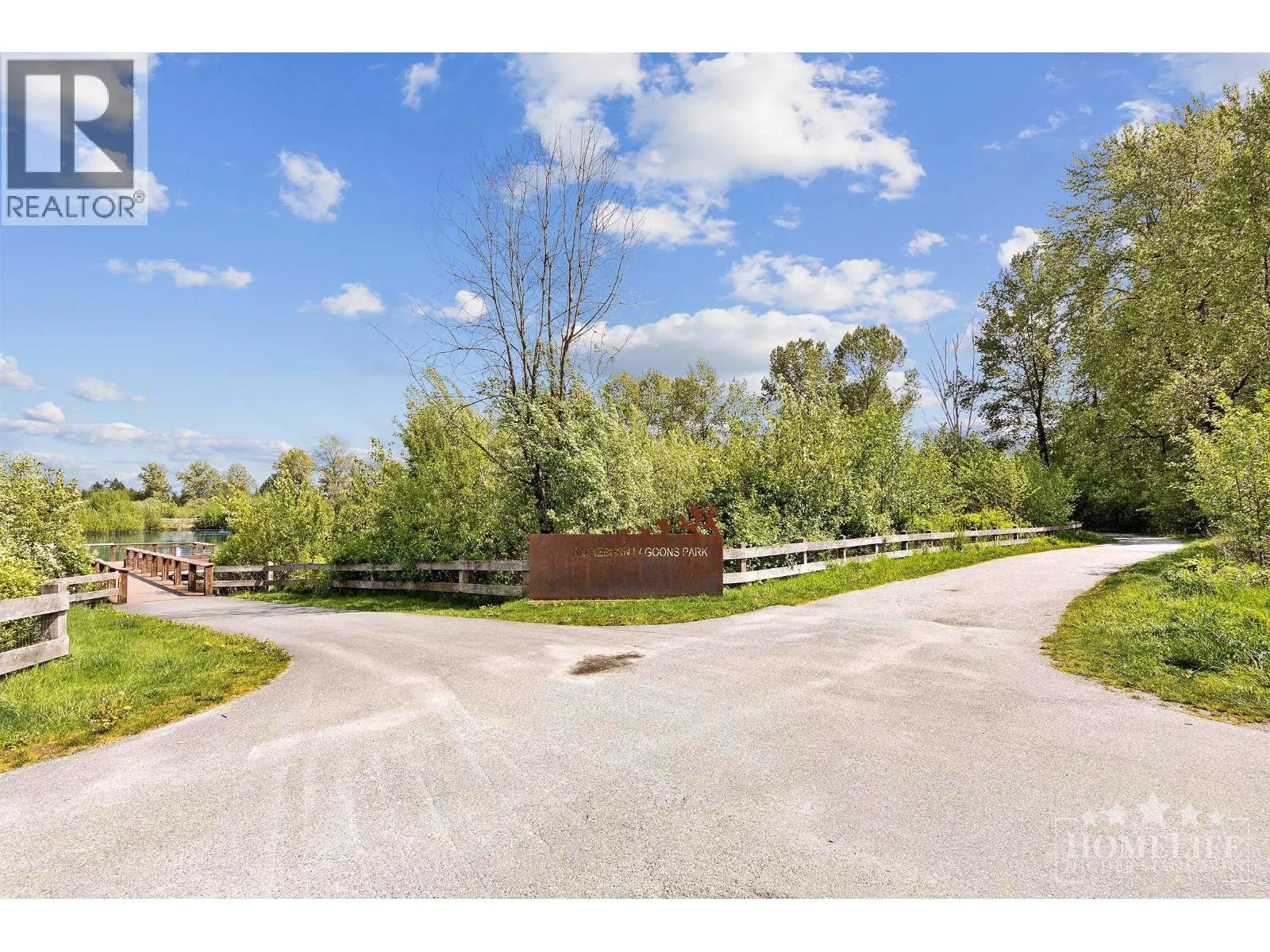 64 1055 RIVERWOOD GATE