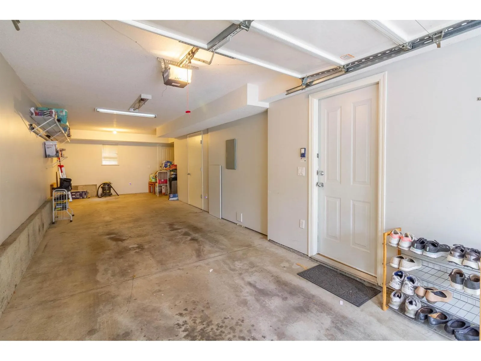 89 12778 66 AVENUE