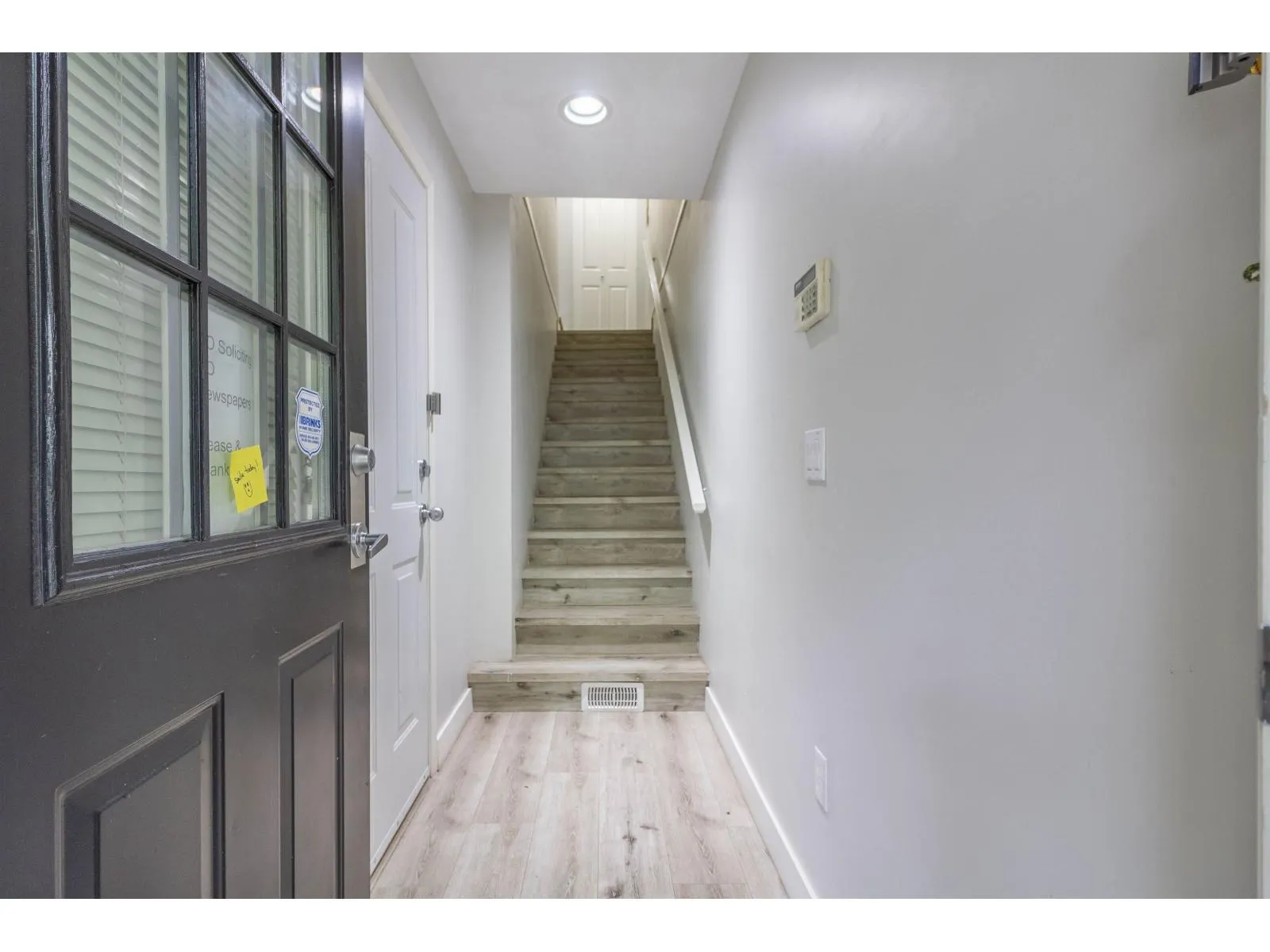 89 12778 66 AVENUE