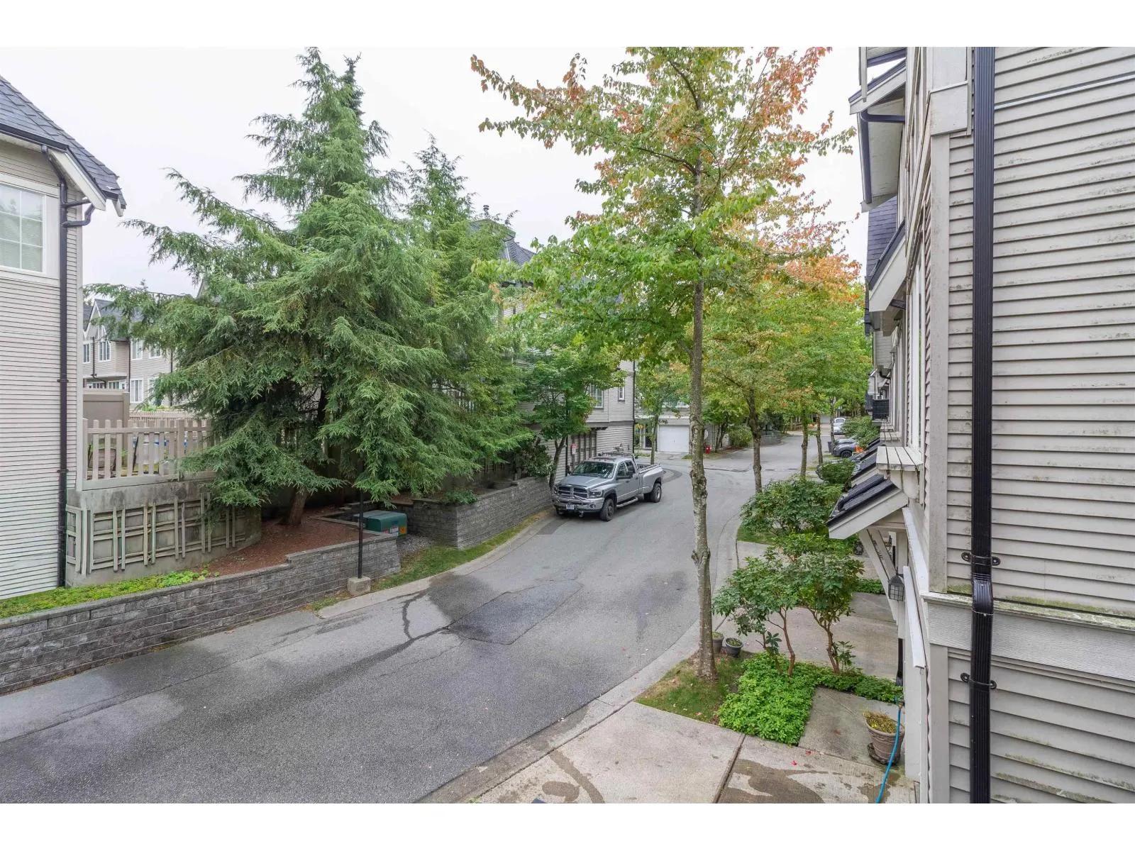 89 12778 66 AVENUE