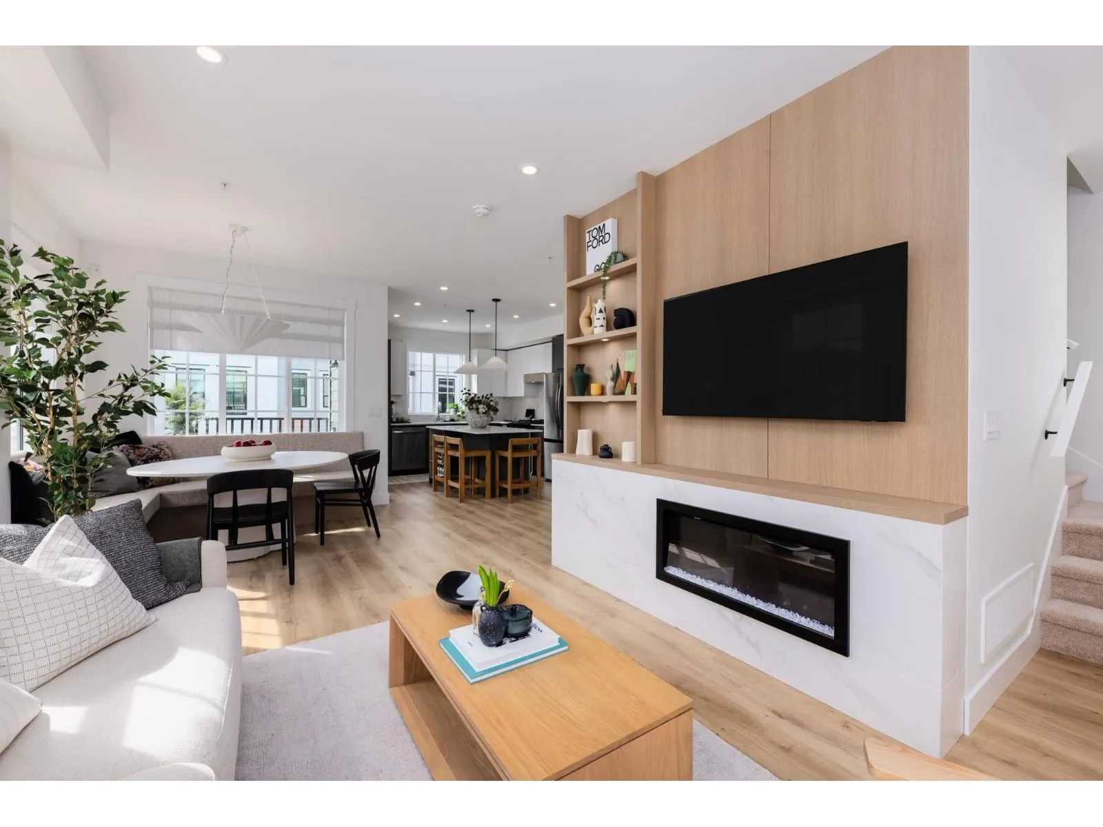 21 20650 78 AVENUE
