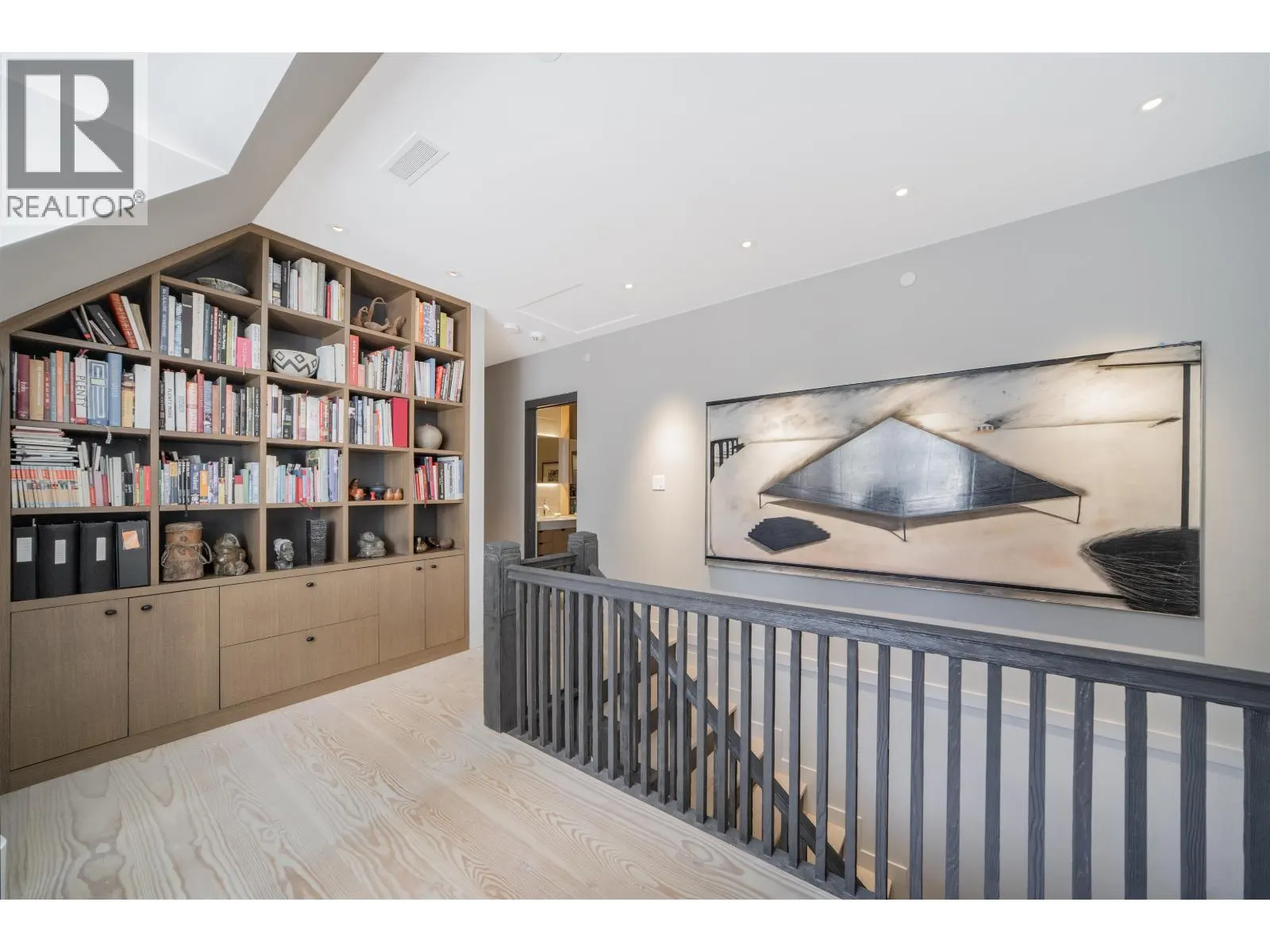 1501 ATLAS LANE