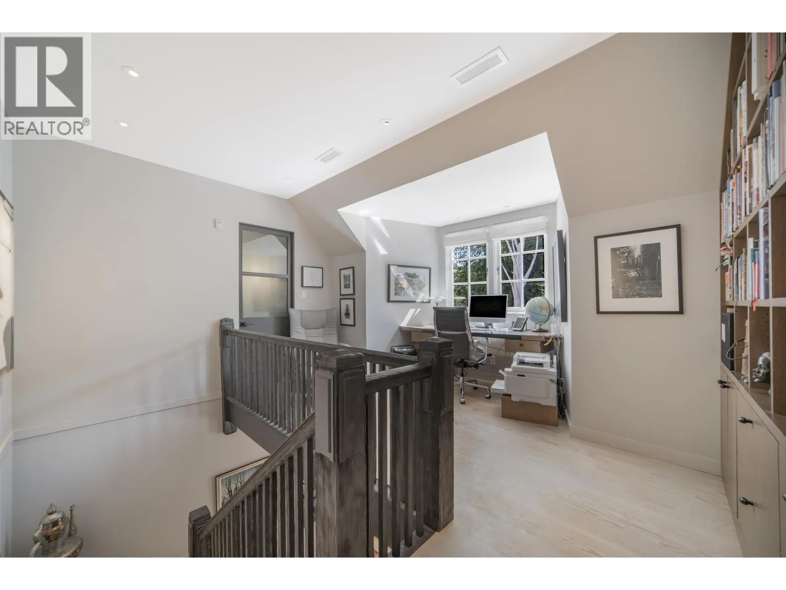1501 ATLAS LANE