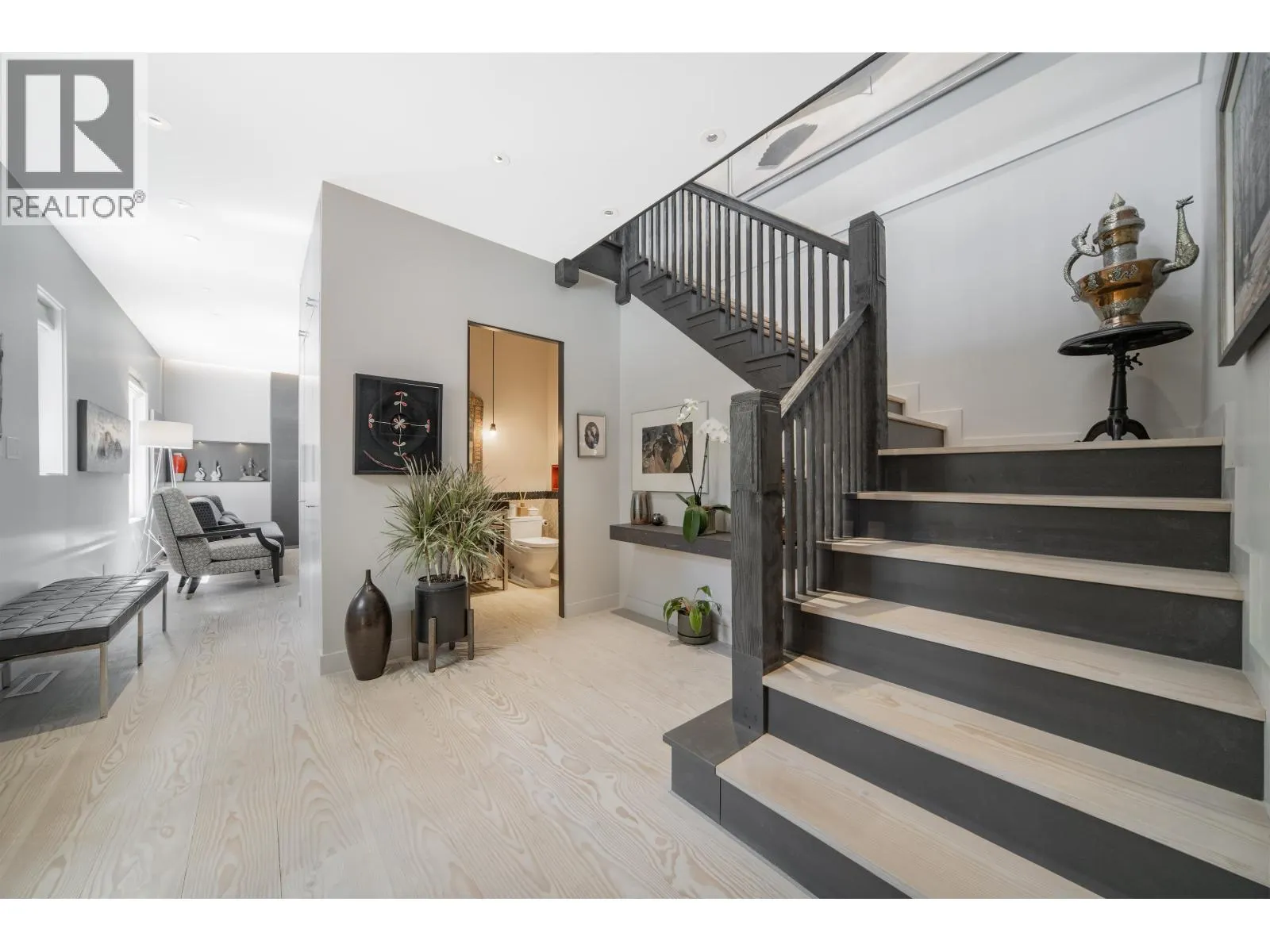 1501 ATLAS LANE