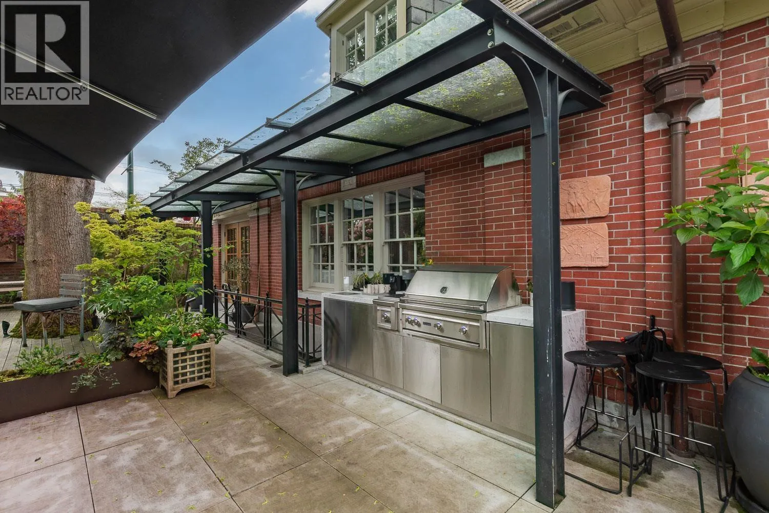 1501 ATLAS LANE