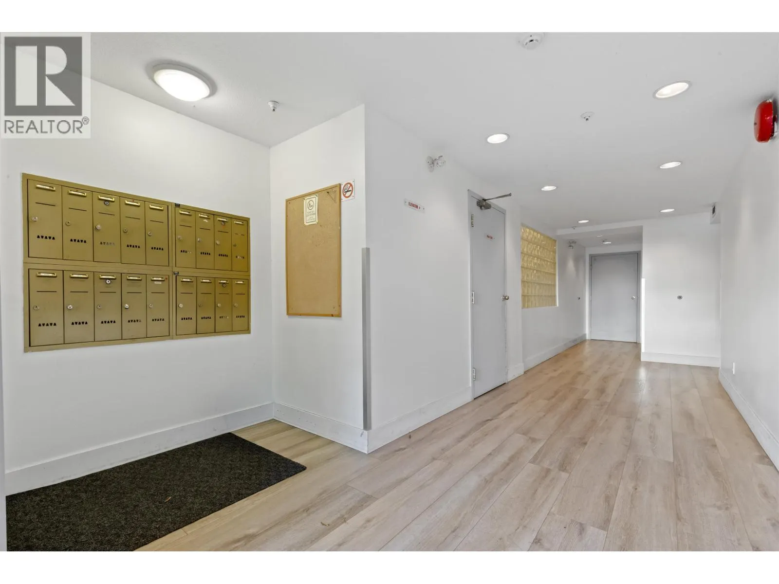 104 20556 113 AVENUE