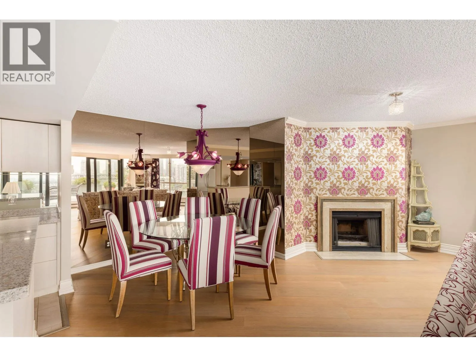 1009 1450 PENNYFARTHING DRIVE
