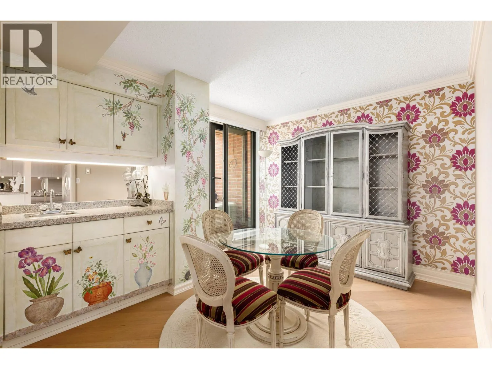 1009 1450 PENNYFARTHING DRIVE