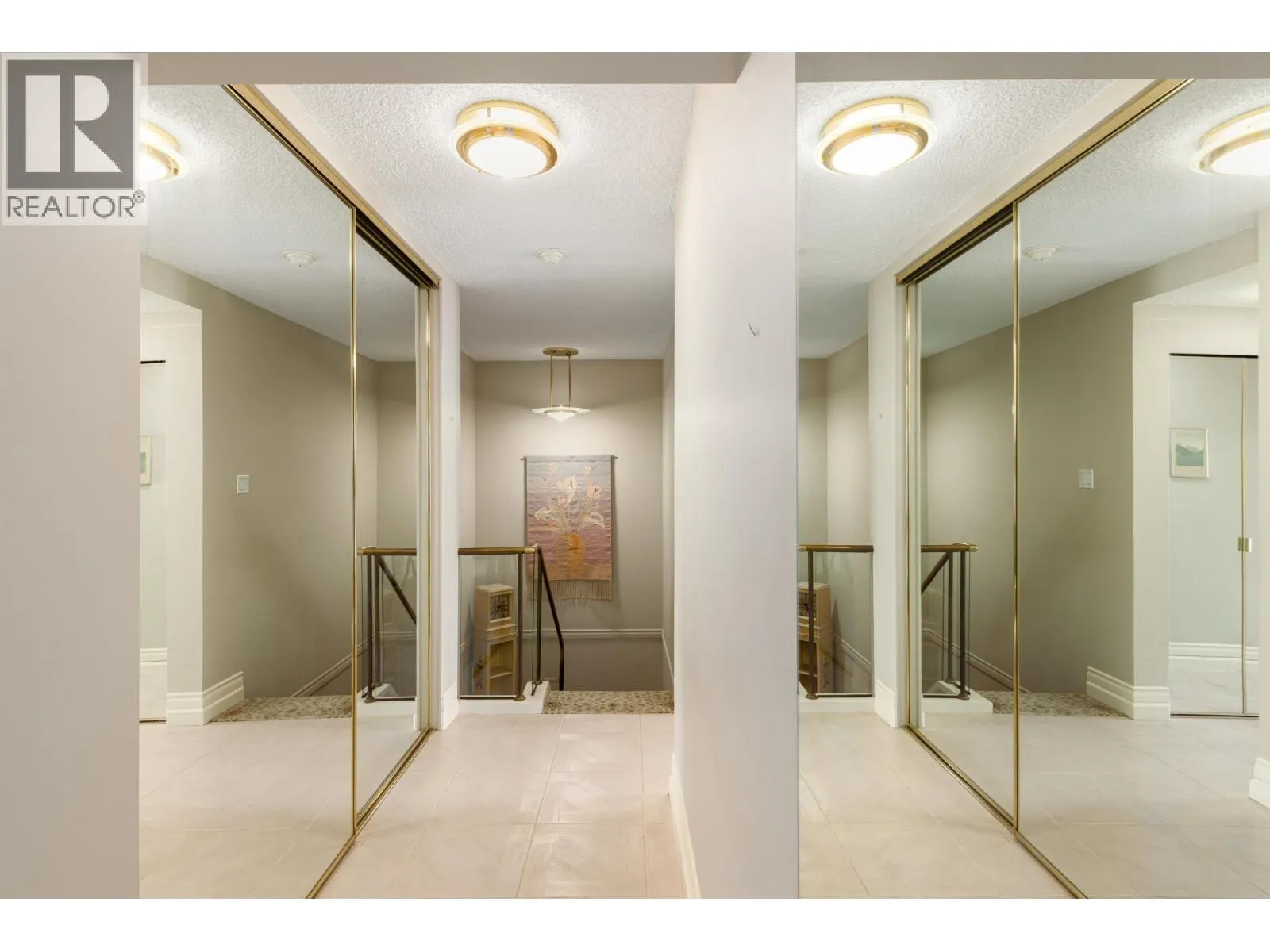 1009 1450 PENNYFARTHING DRIVE