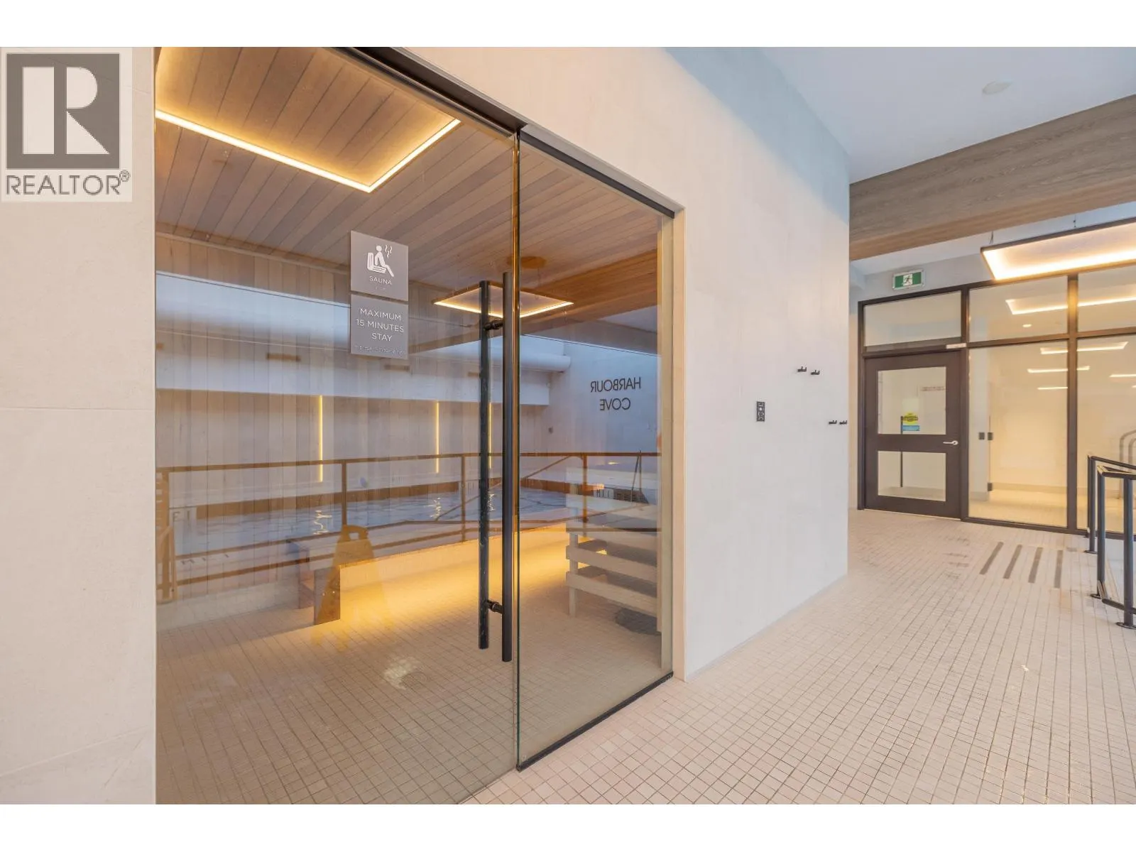 1009 1450 PENNYFARTHING DRIVE