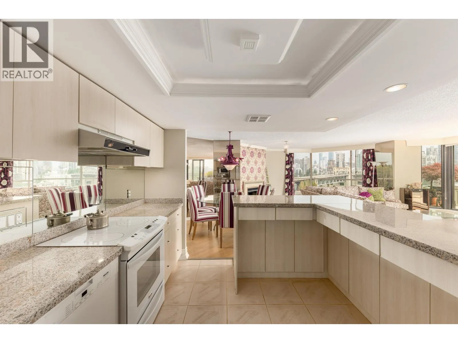 1009 1450 PENNYFARTHING DRIVE