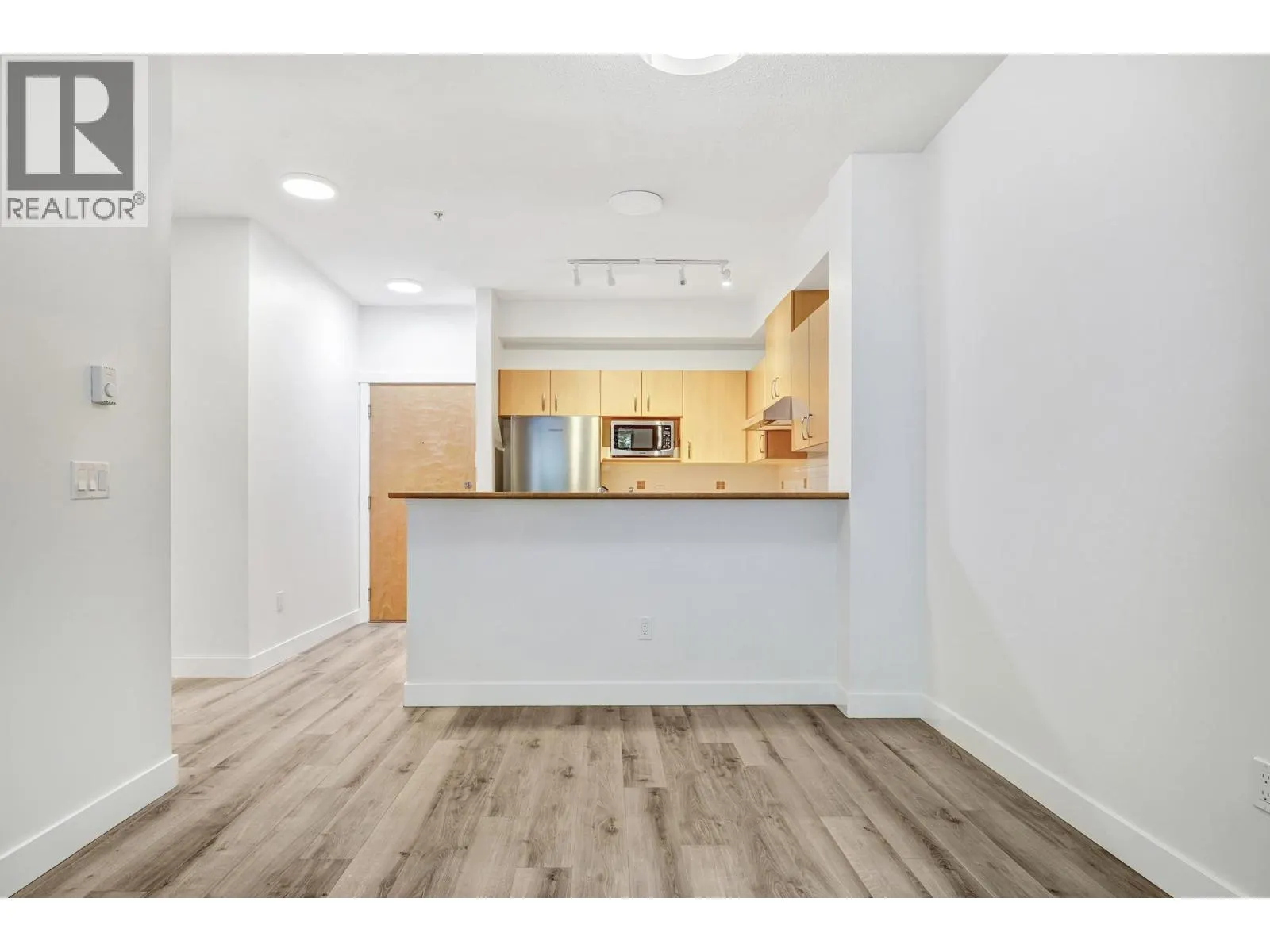 127 801 KLAHANIE DRIVE