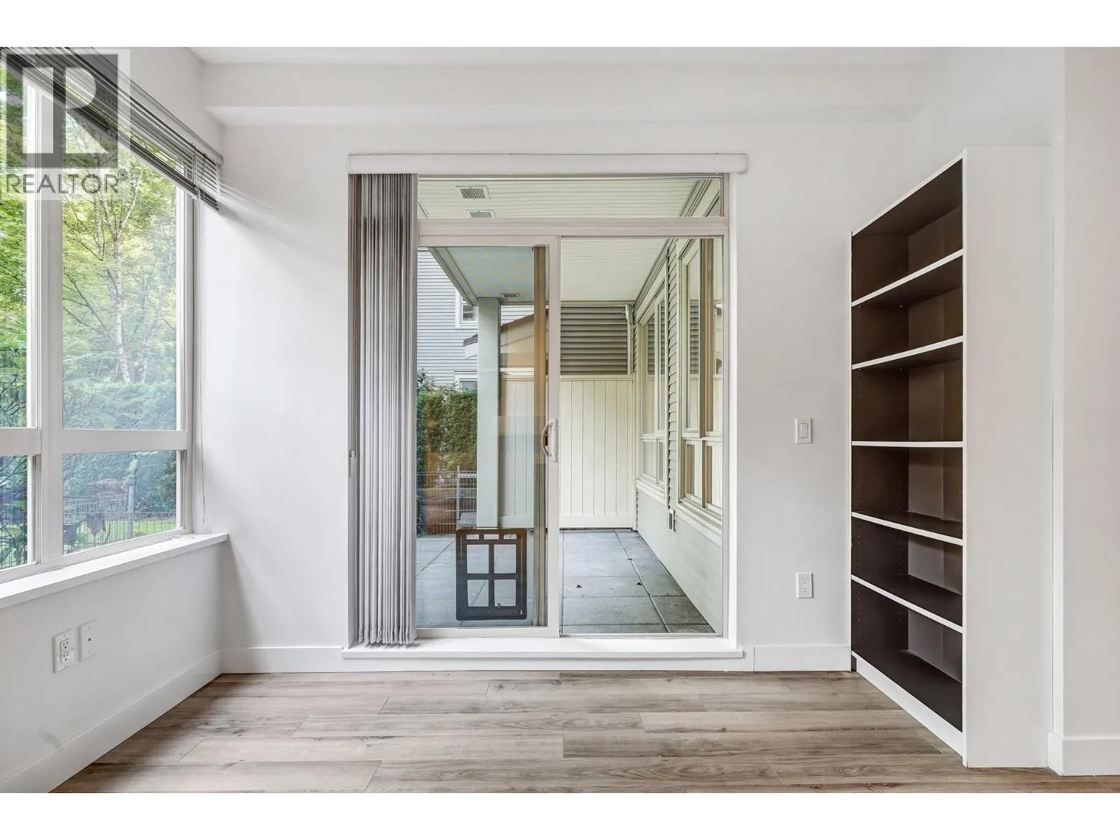 127 801 KLAHANIE DRIVE