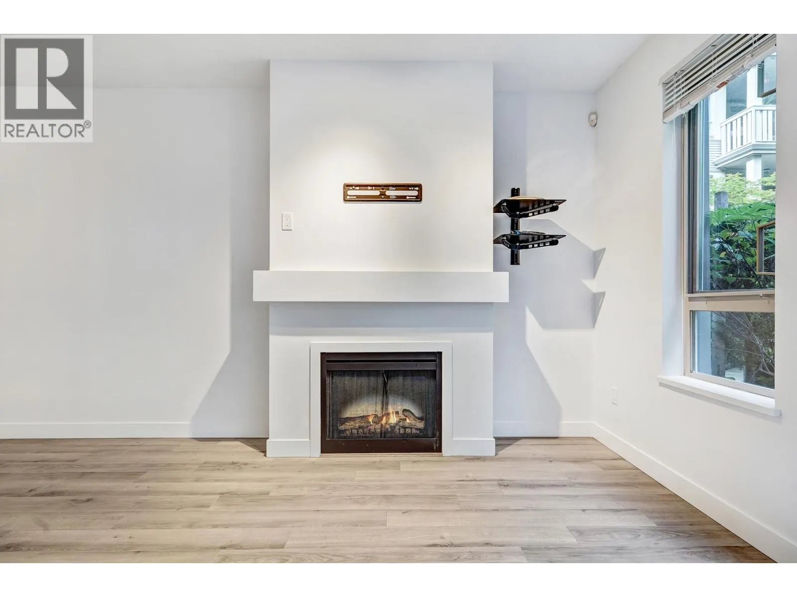 127 801 KLAHANIE DRIVE