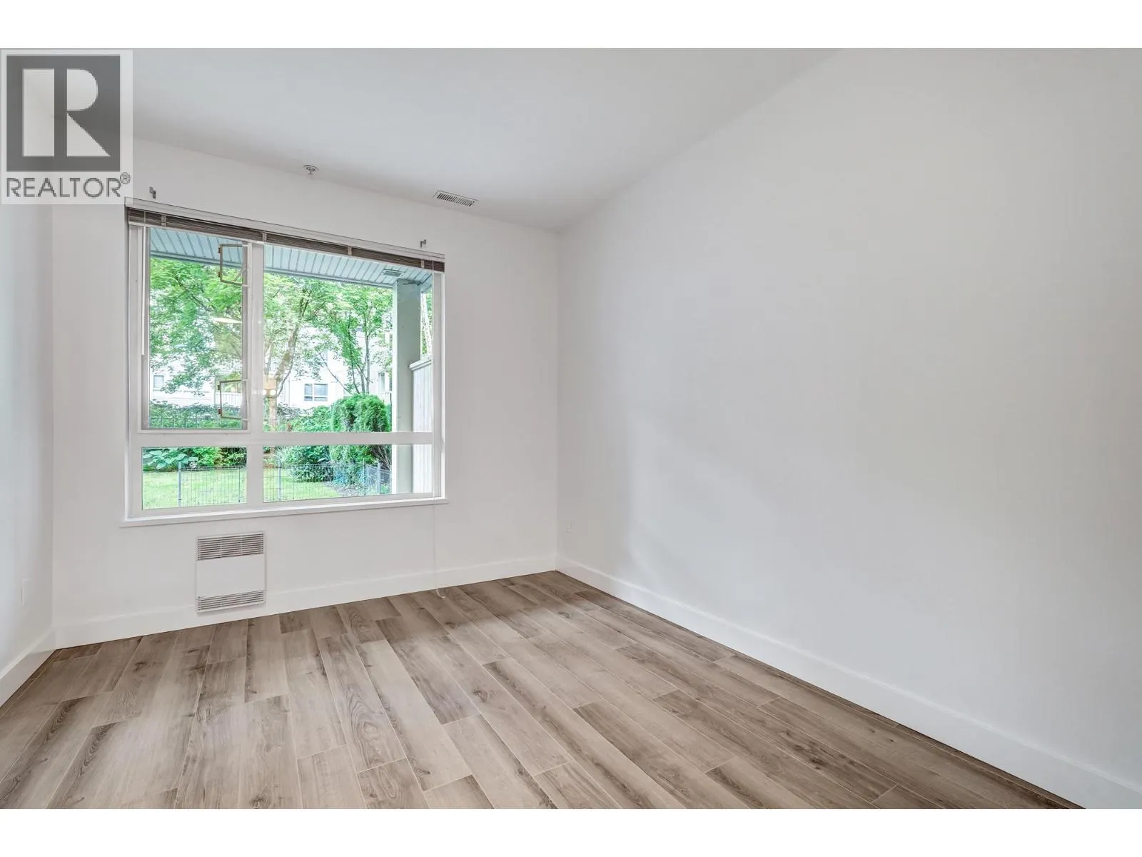 127 801 KLAHANIE DRIVE