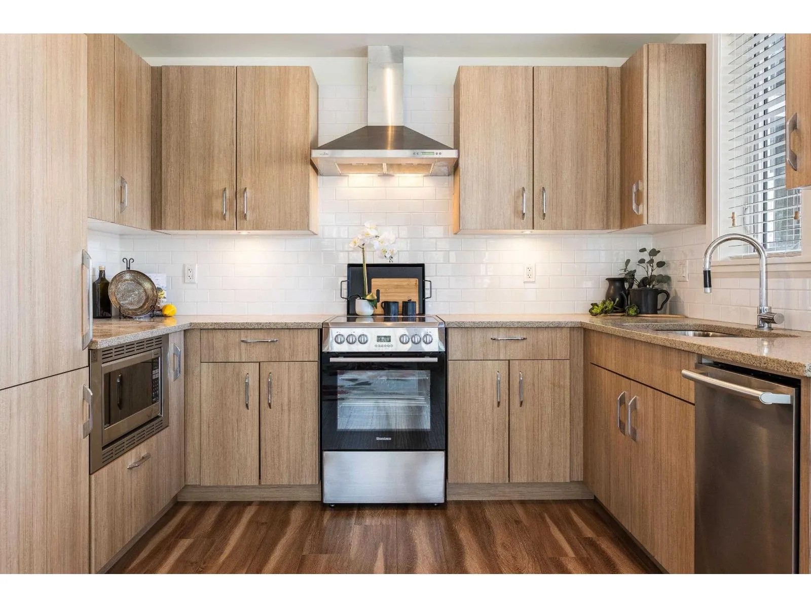 214 45389 CHEHALIS DRIVE|Garrison Crossing