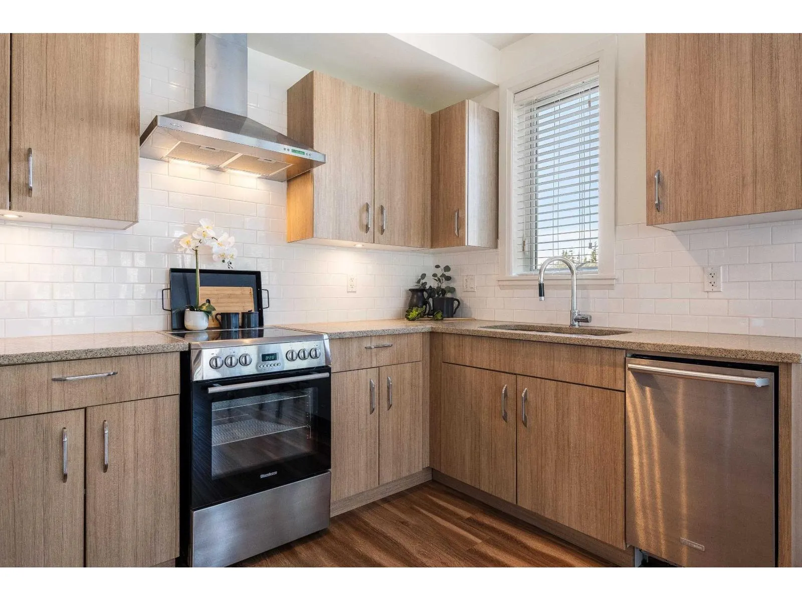 214 45389 CHEHALIS DRIVE|Garrison Crossing