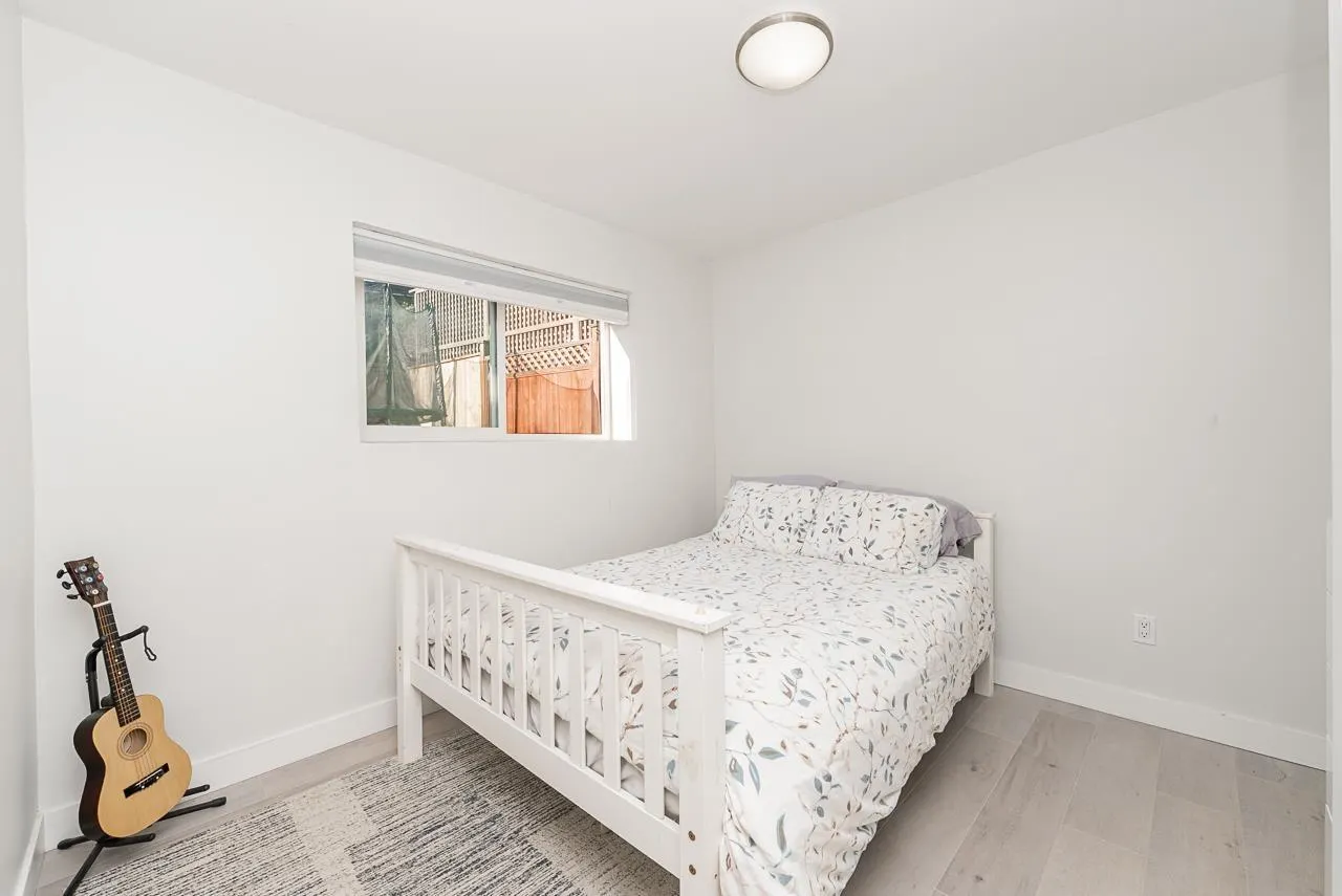 20476 TELEGRAPH TRAIL
