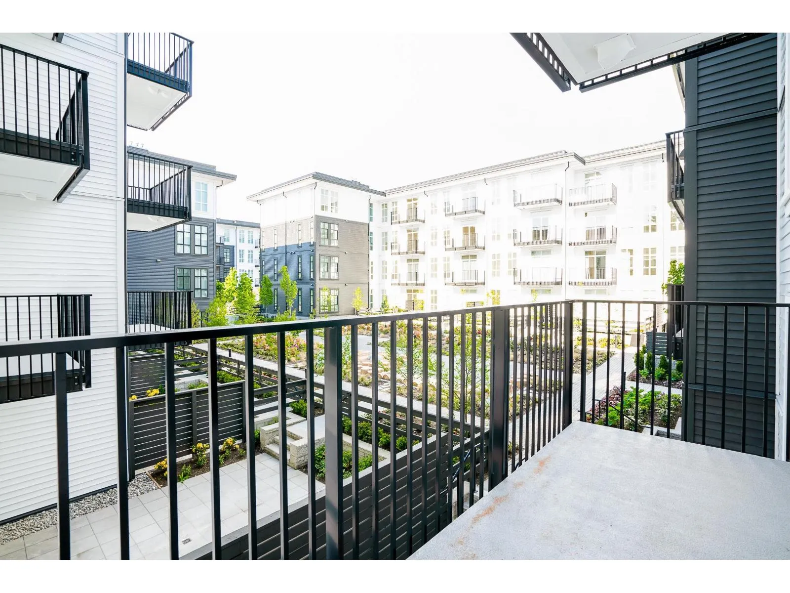 201 13929 105 BOULEVARD