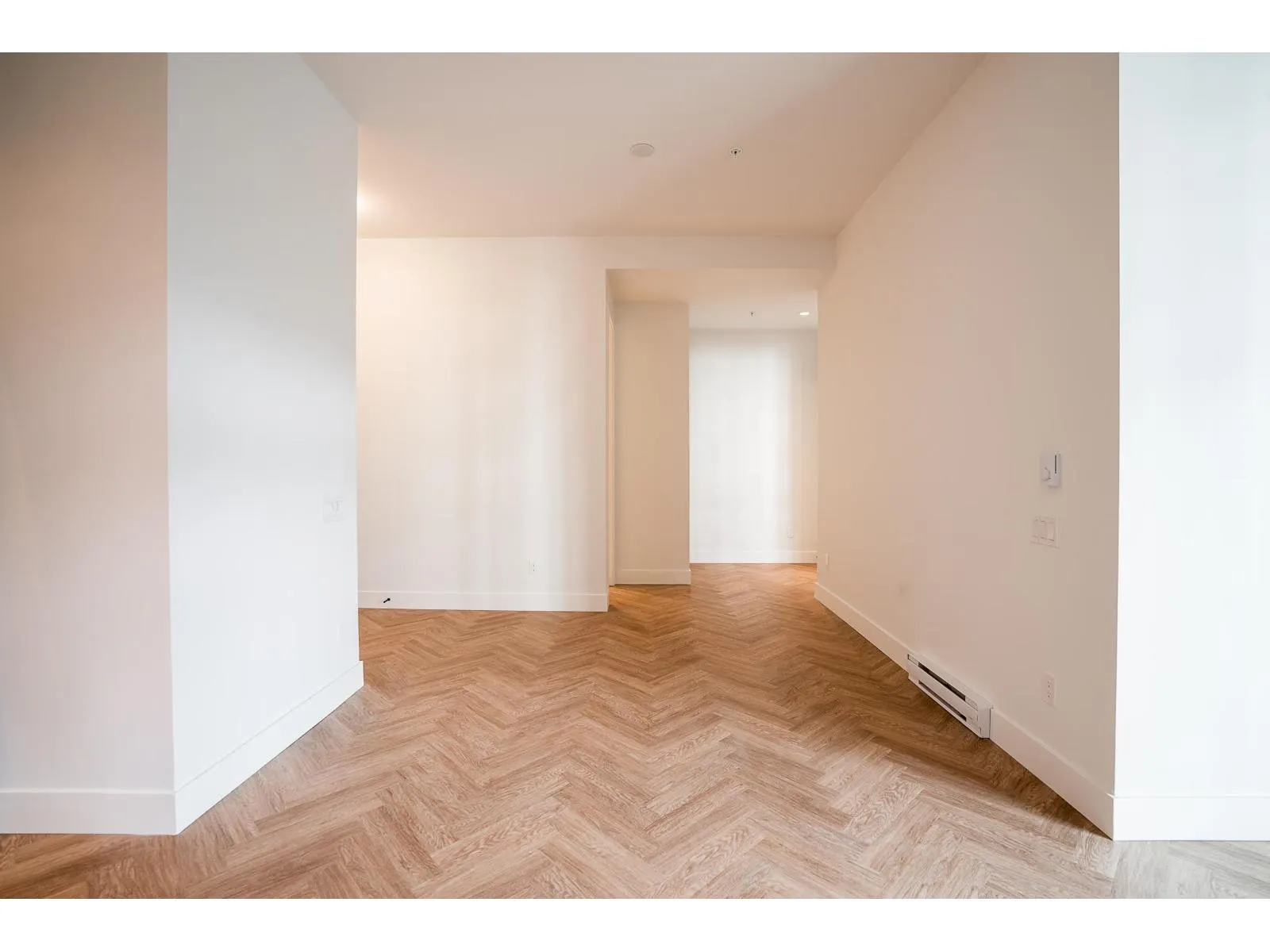 201 13929 105 BOULEVARD