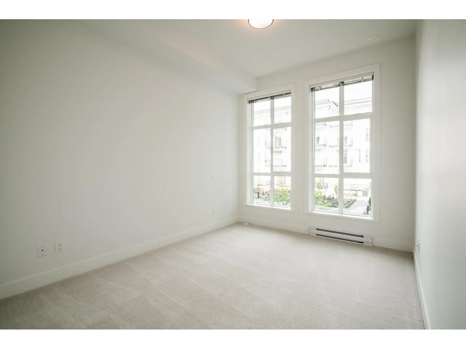 201 13929 105 BOULEVARD