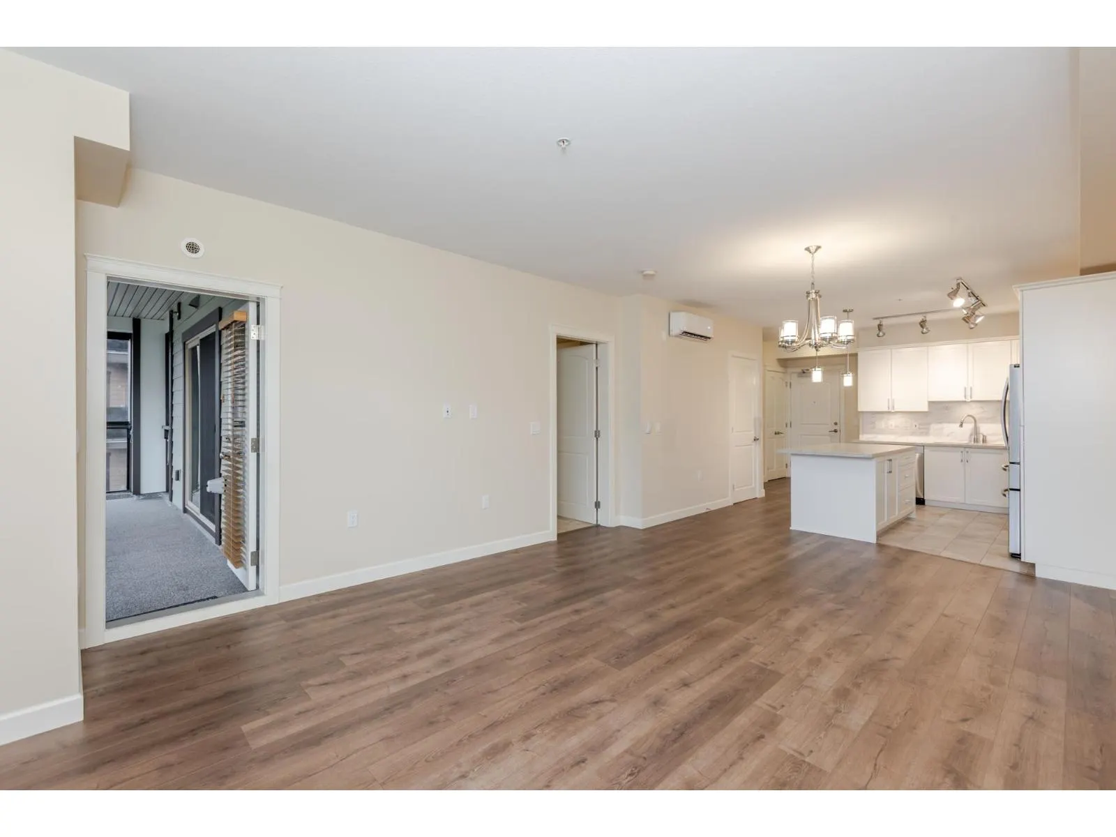 209 8561 203A STREET