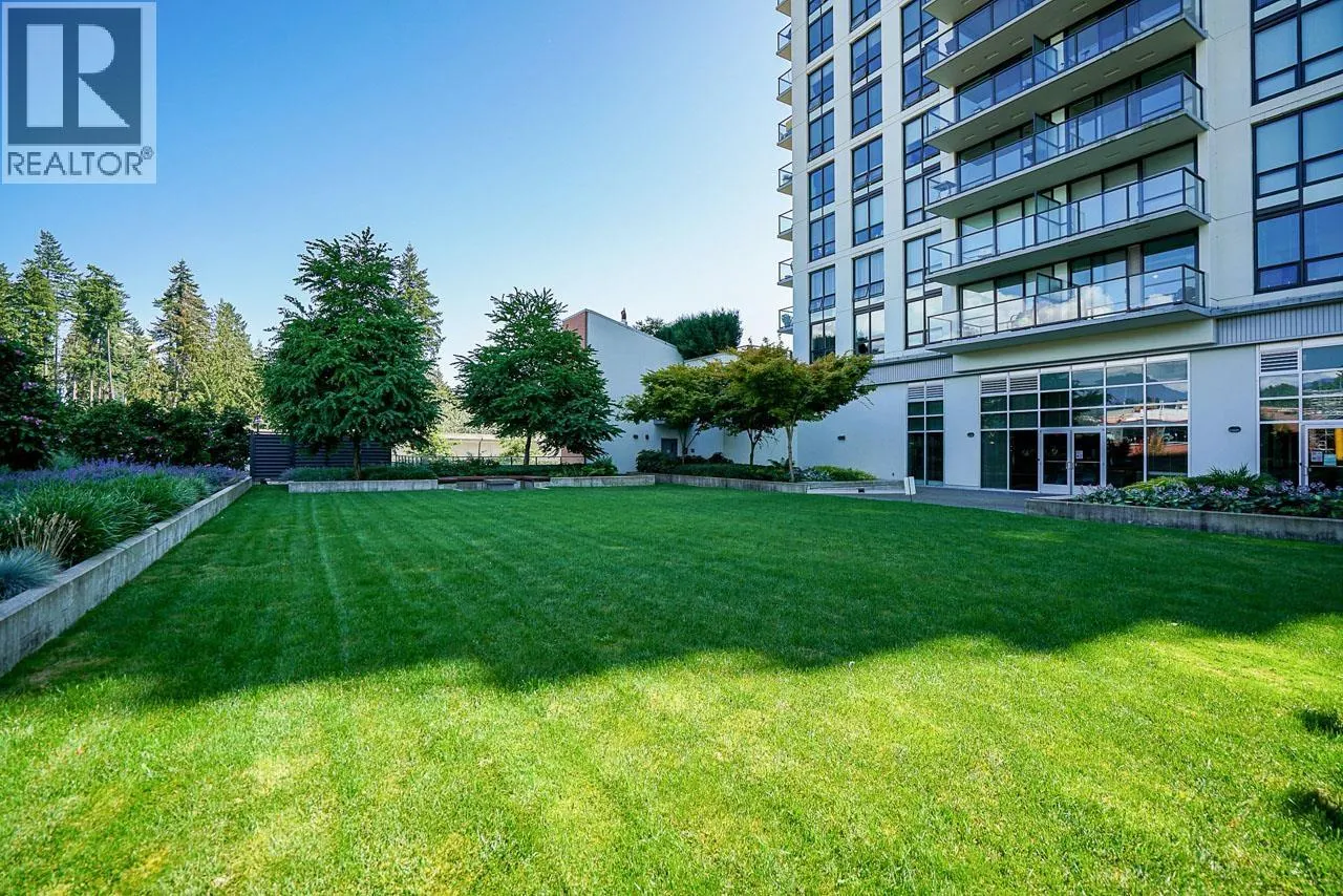 2203 3007 GLEN DRIVE