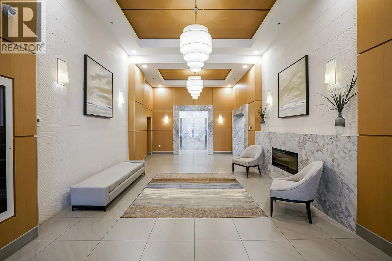 2203 3007 GLEN DRIVE