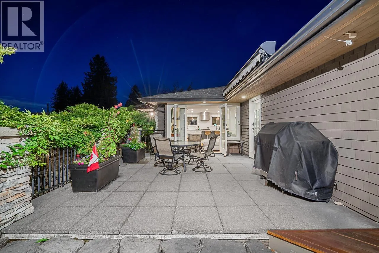 1425 PALMERSTON AVENUE