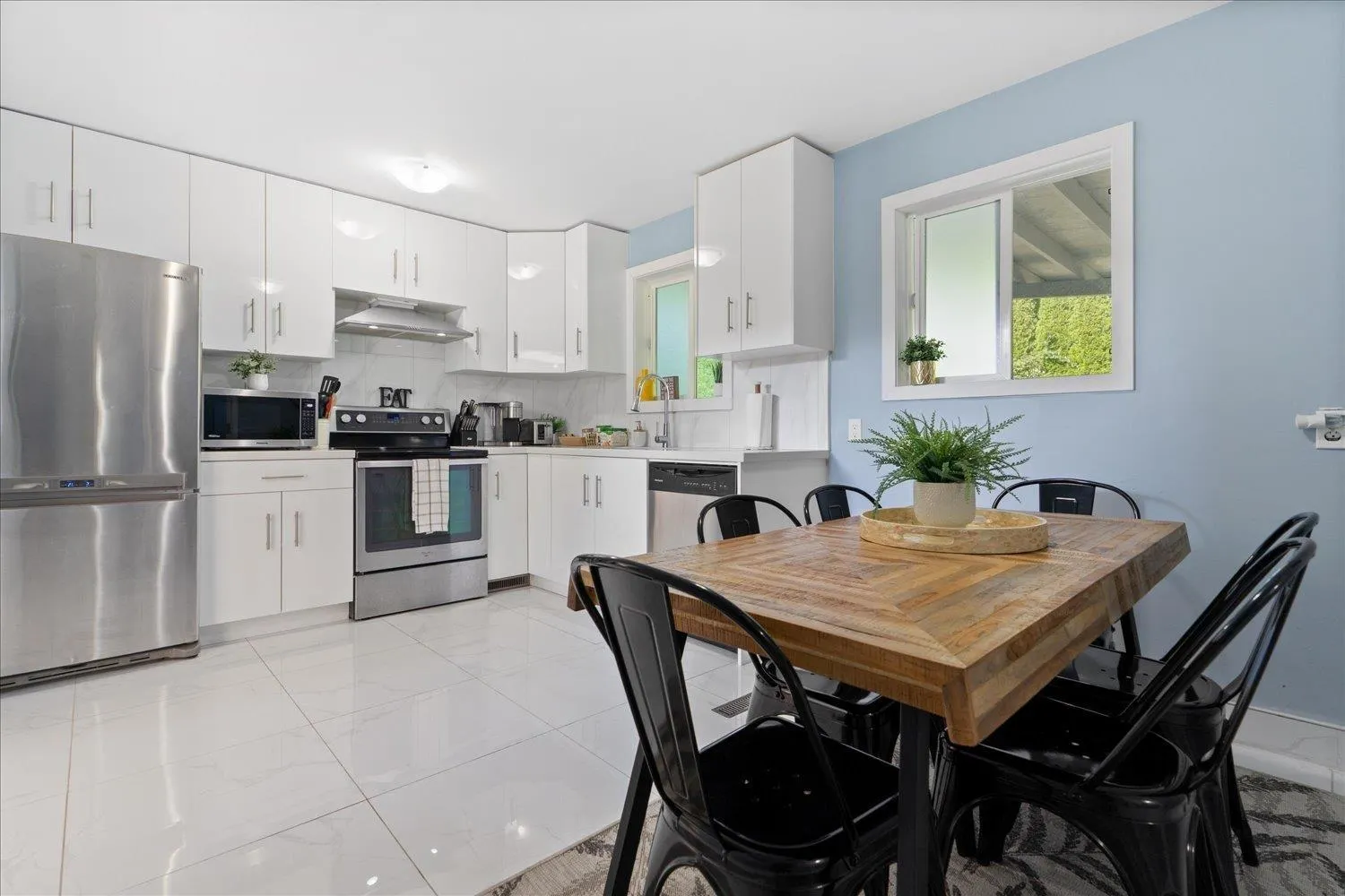 45415 BARTON AVENUE|Chilliwack Proper West