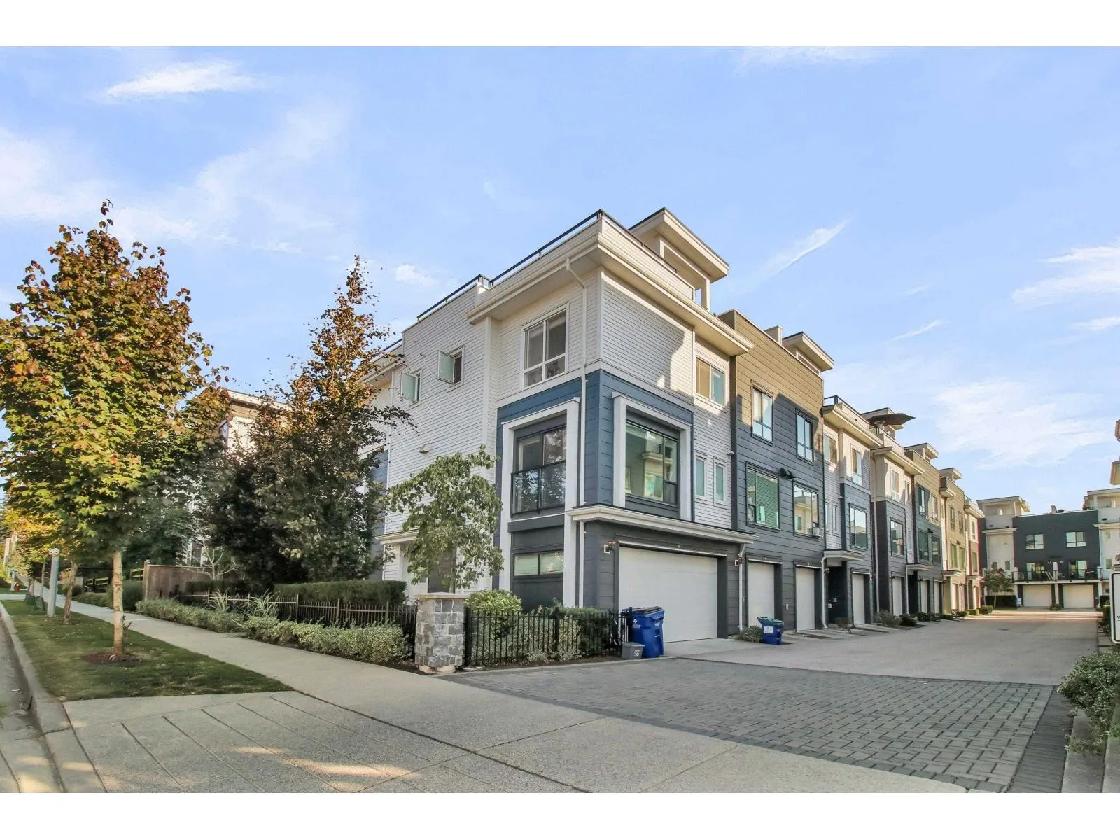 88 16336 23A AVENUE