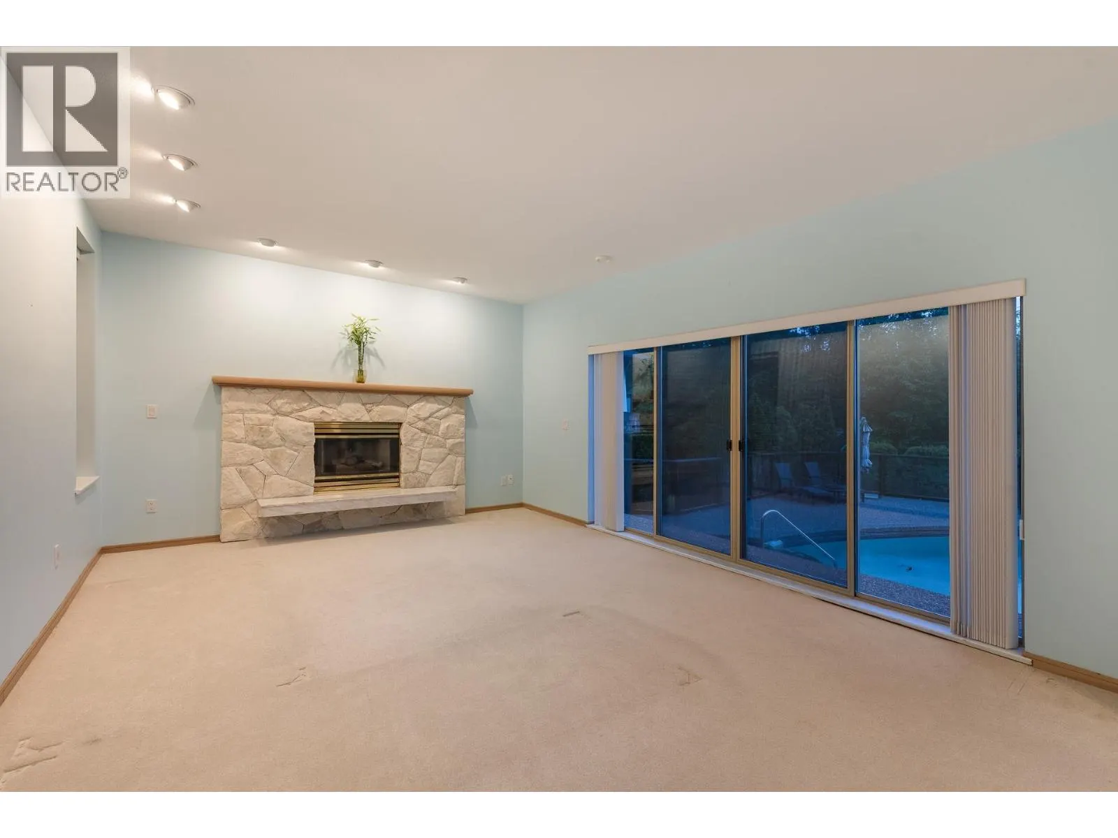 4779 WOODLEY DRIVE