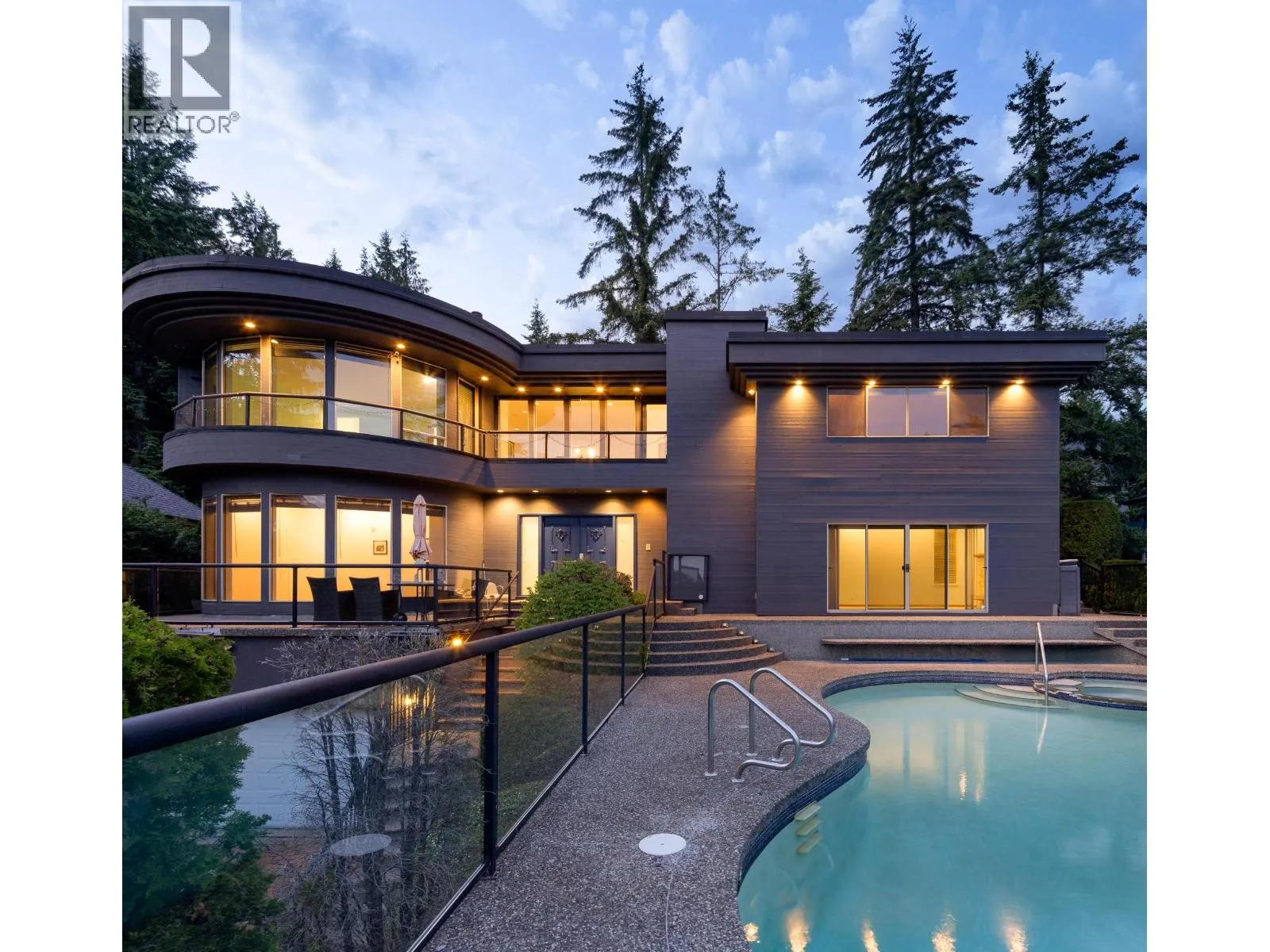 4779 WOODLEY DRIVE