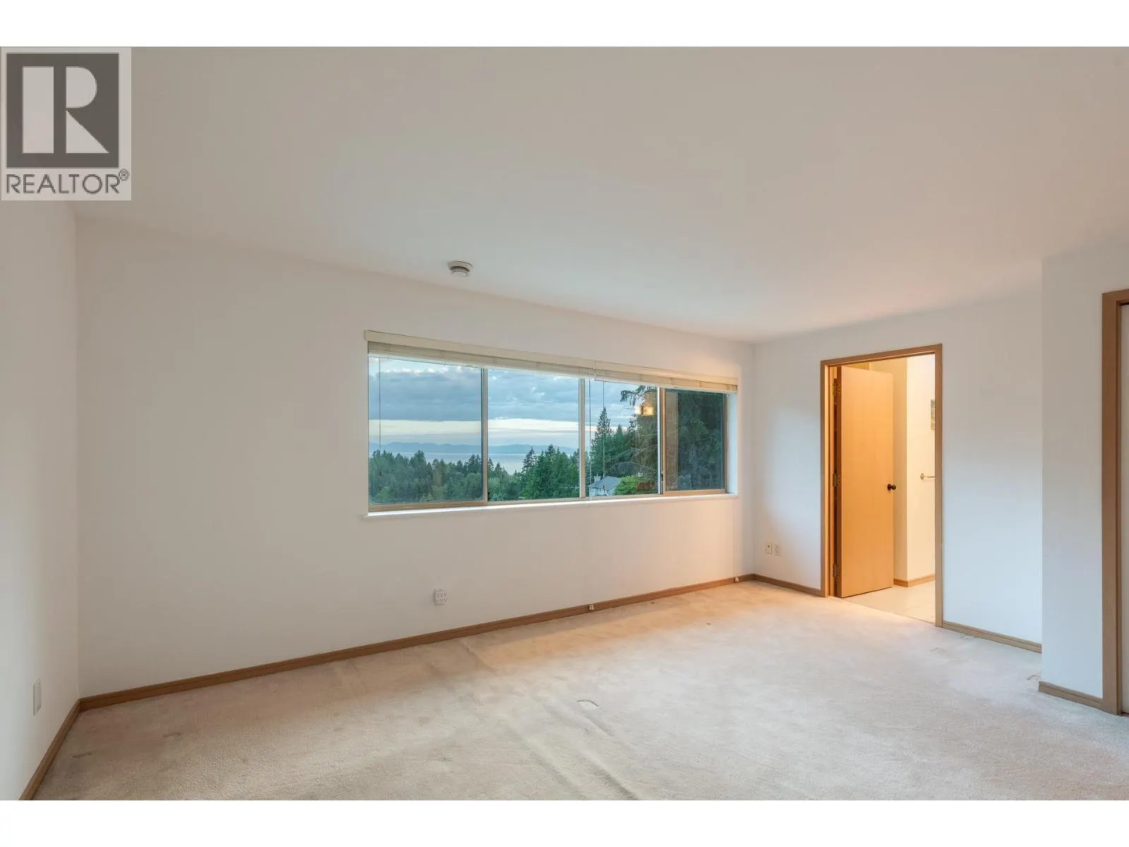 4779 WOODLEY DRIVE