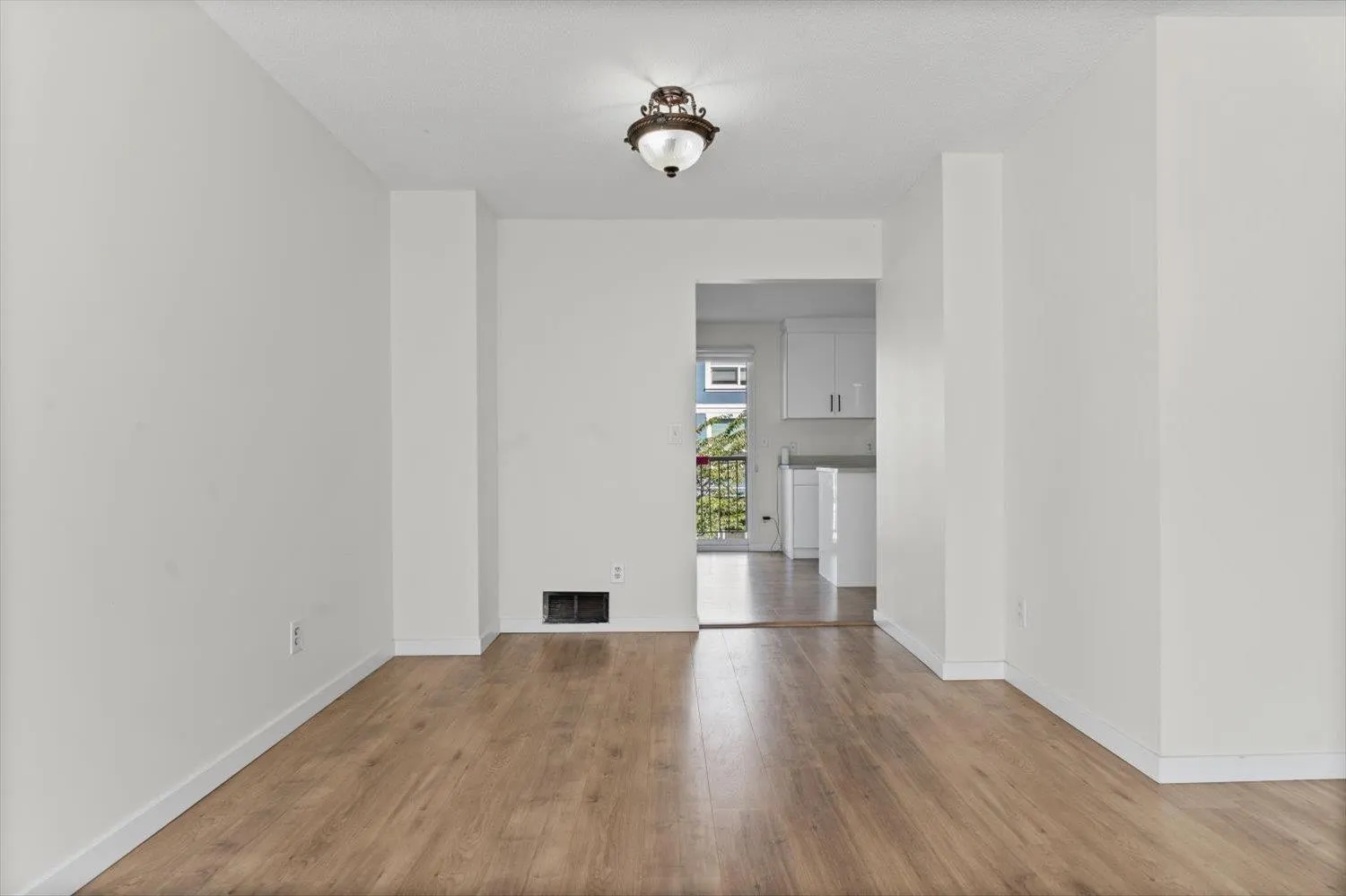 18 5904 VEDDER ROAD|Vedder Crossing