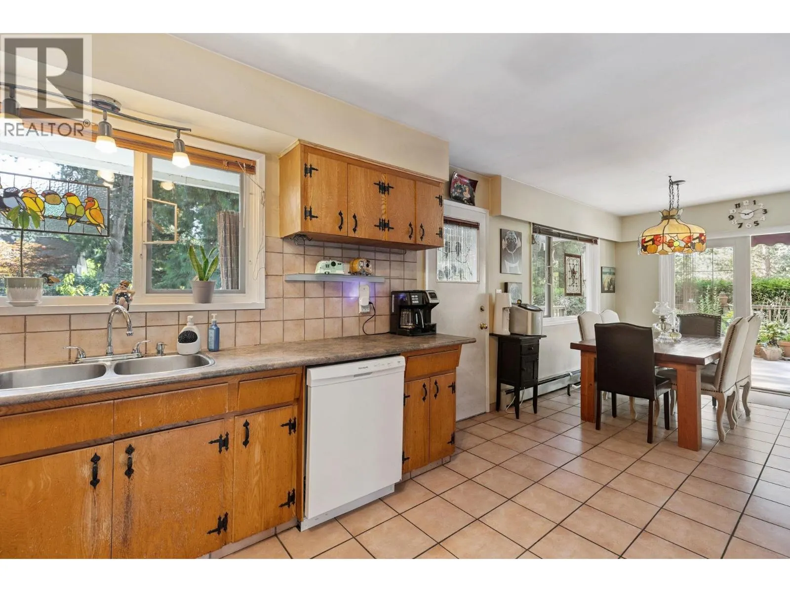 1554 FARRELL CRESCENT
