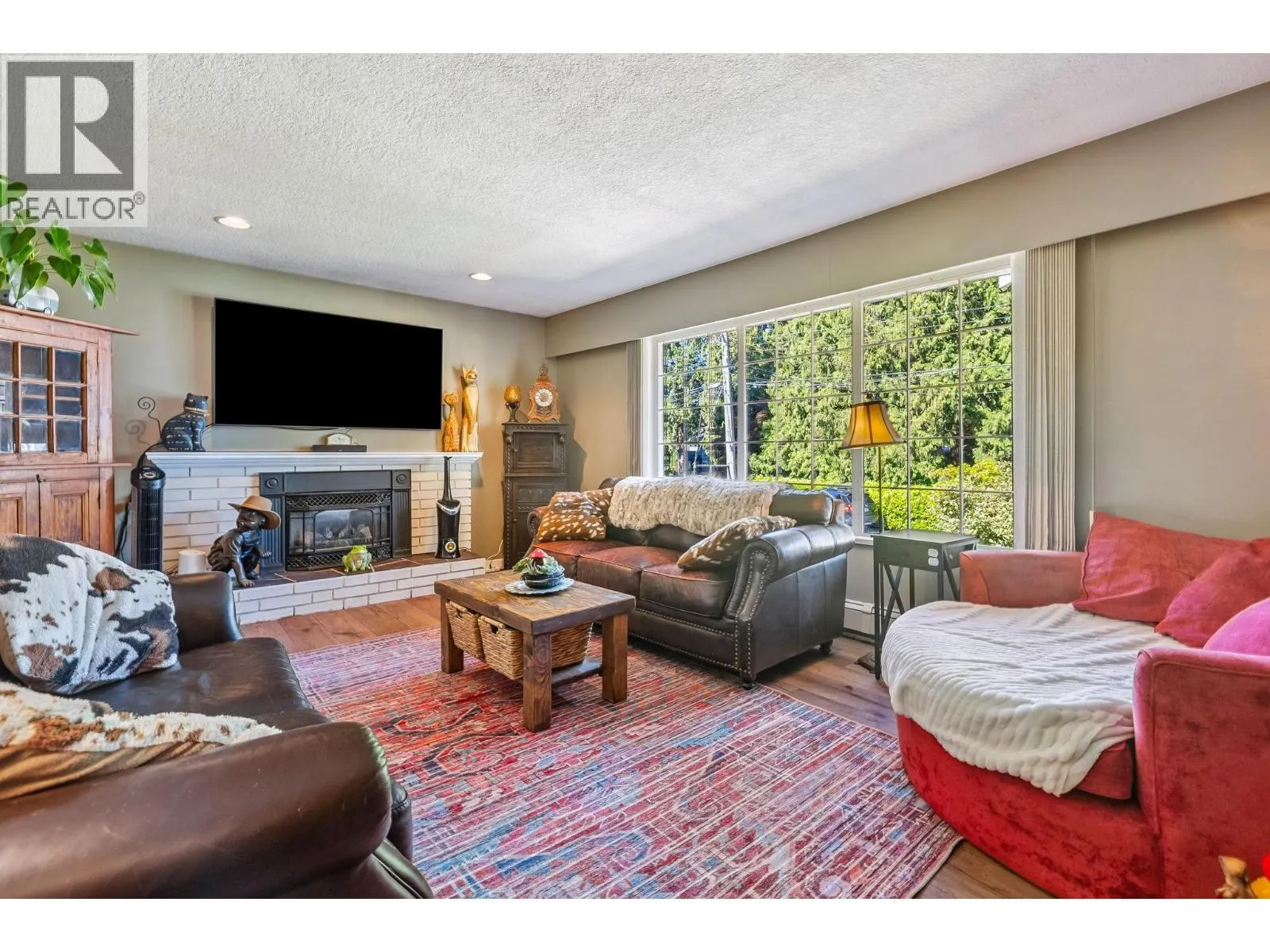 1554 FARRELL CRESCENT
